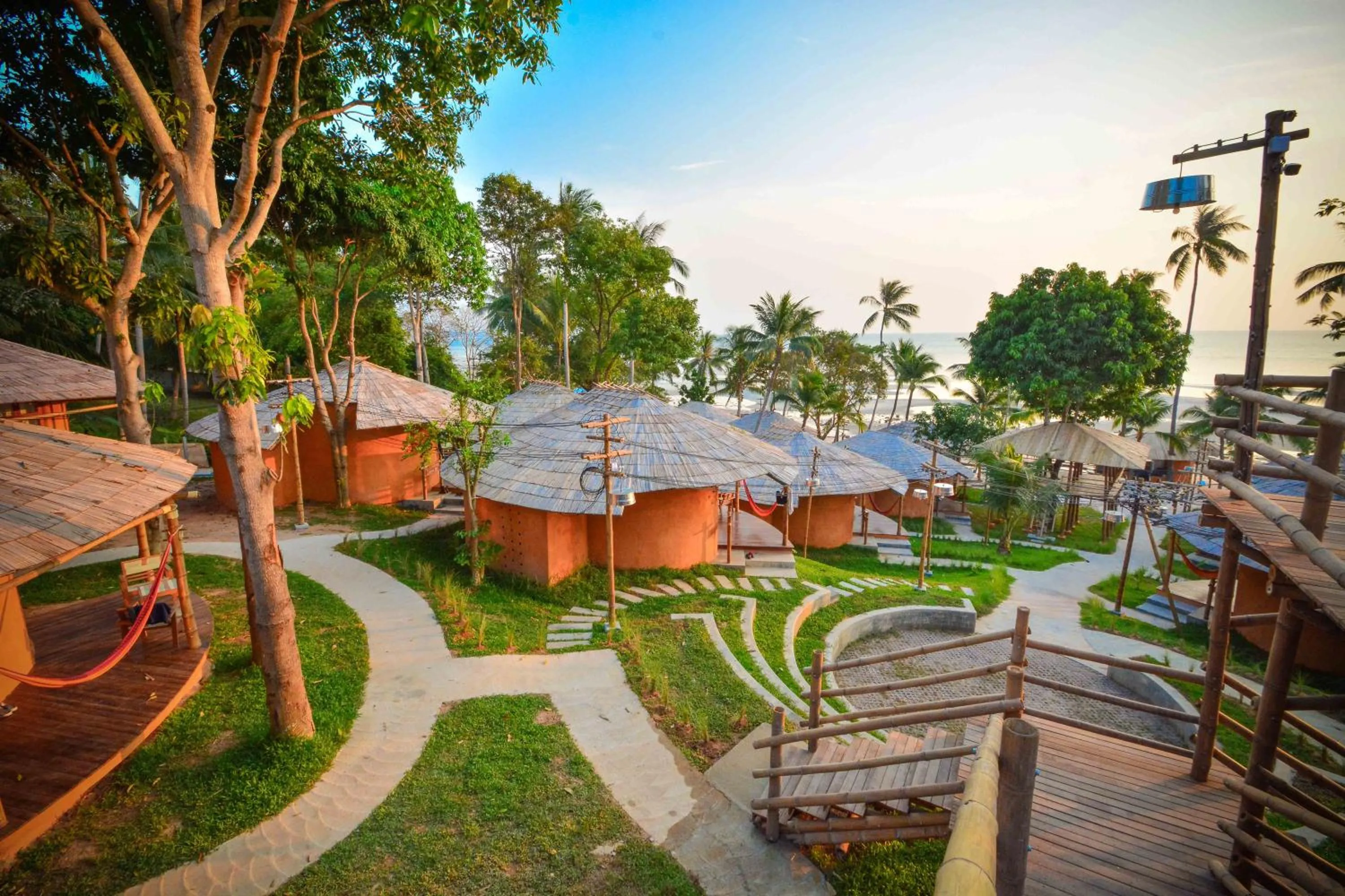 Garden view in The Mud - Eco Hotel