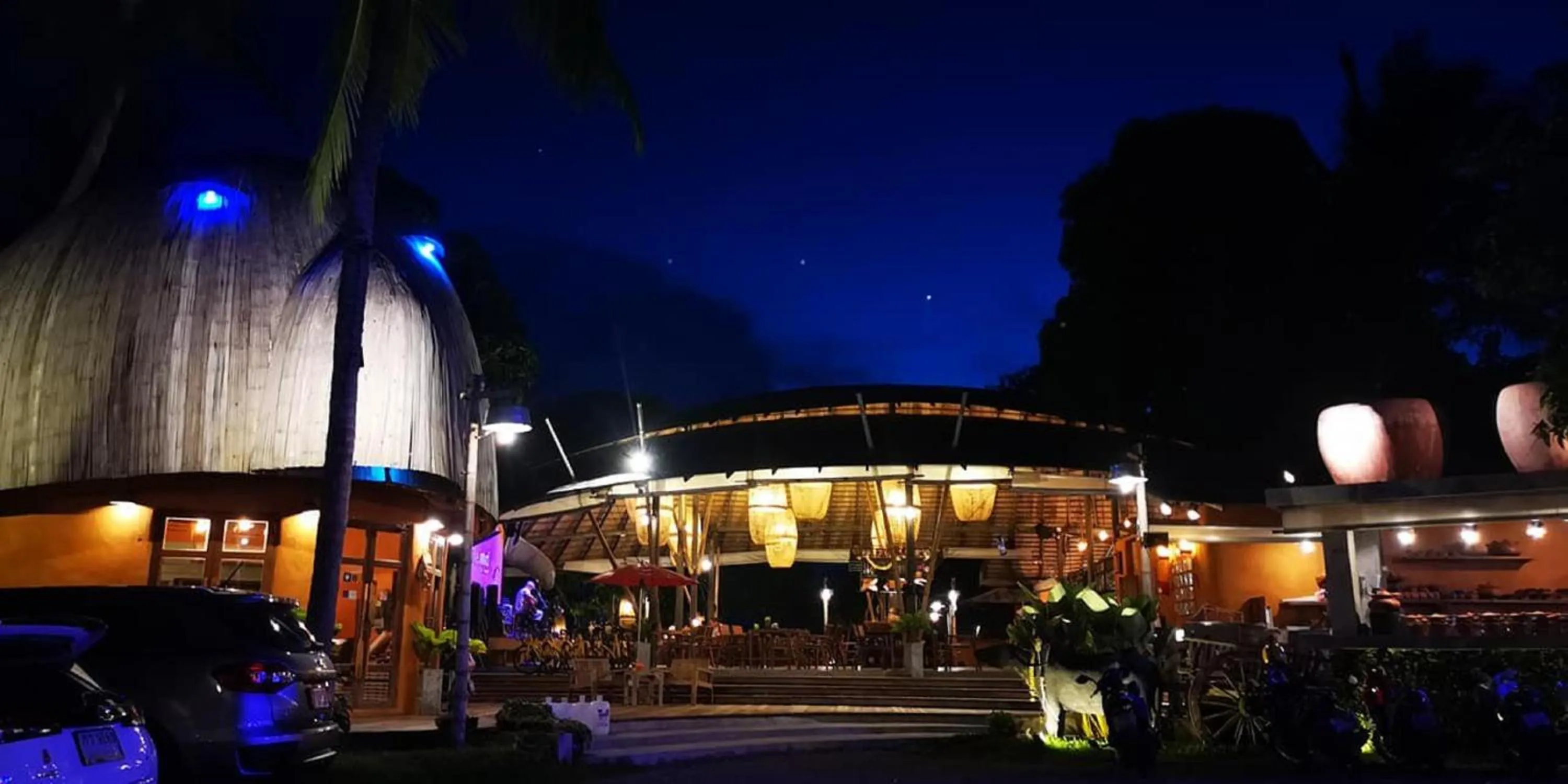 Restaurant/places to eat in The Mud - Eco Hotel