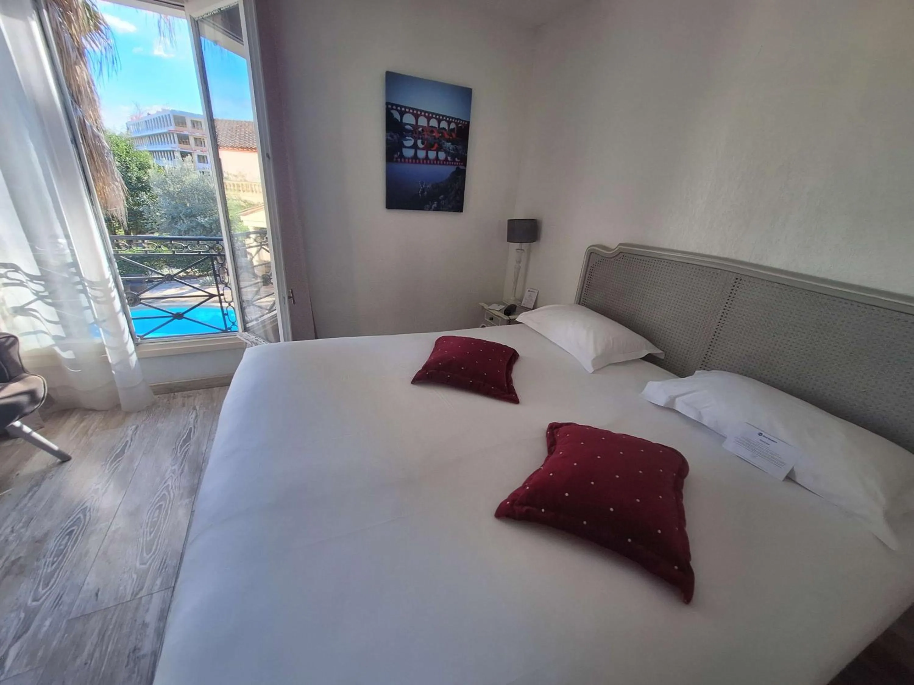 Bedroom, Bed in Best Western L'Orangerie