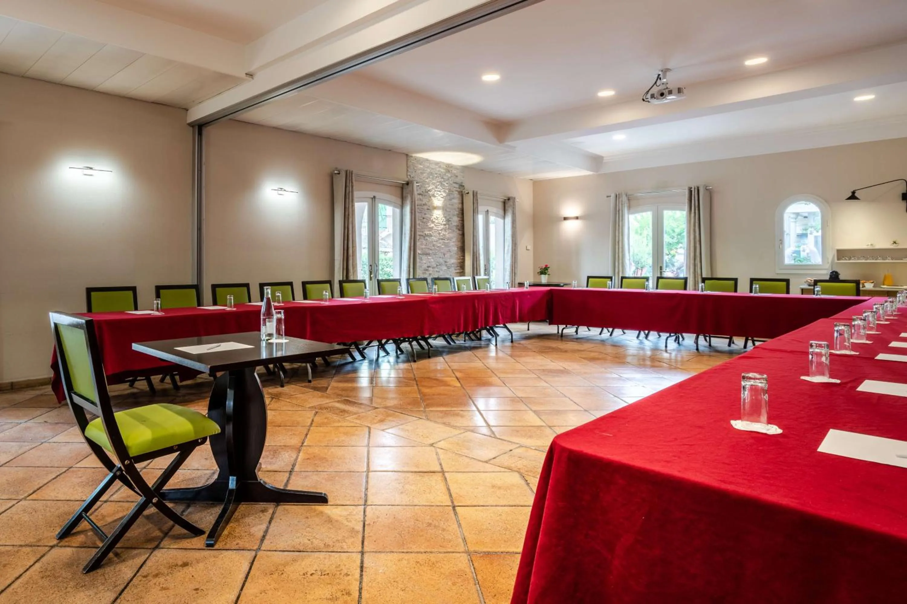 Meeting/conference room in Best Western L'Orangerie