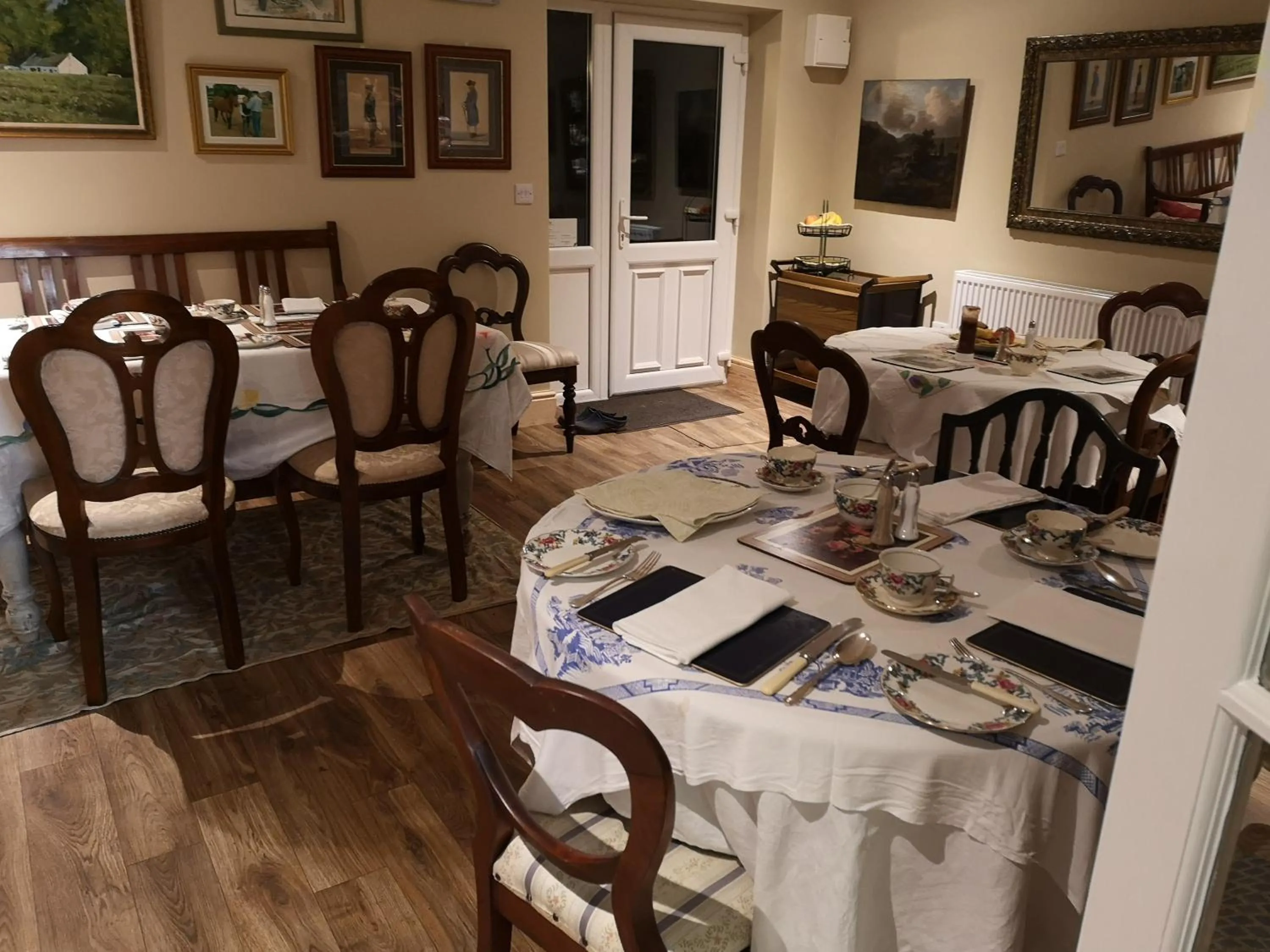 Nightclub / DJ in Brampton Dales Farm