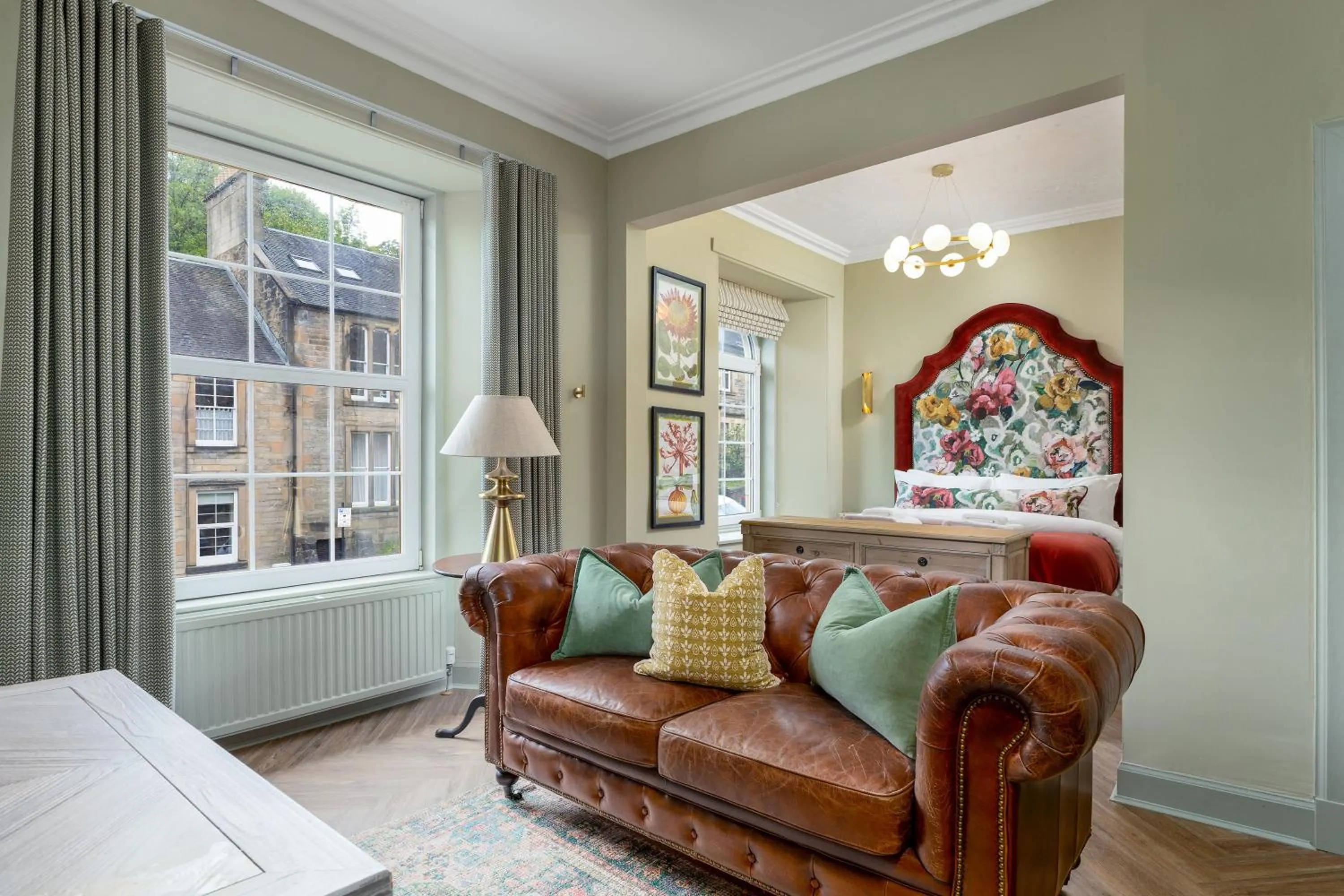 Bed in Munro Guest House