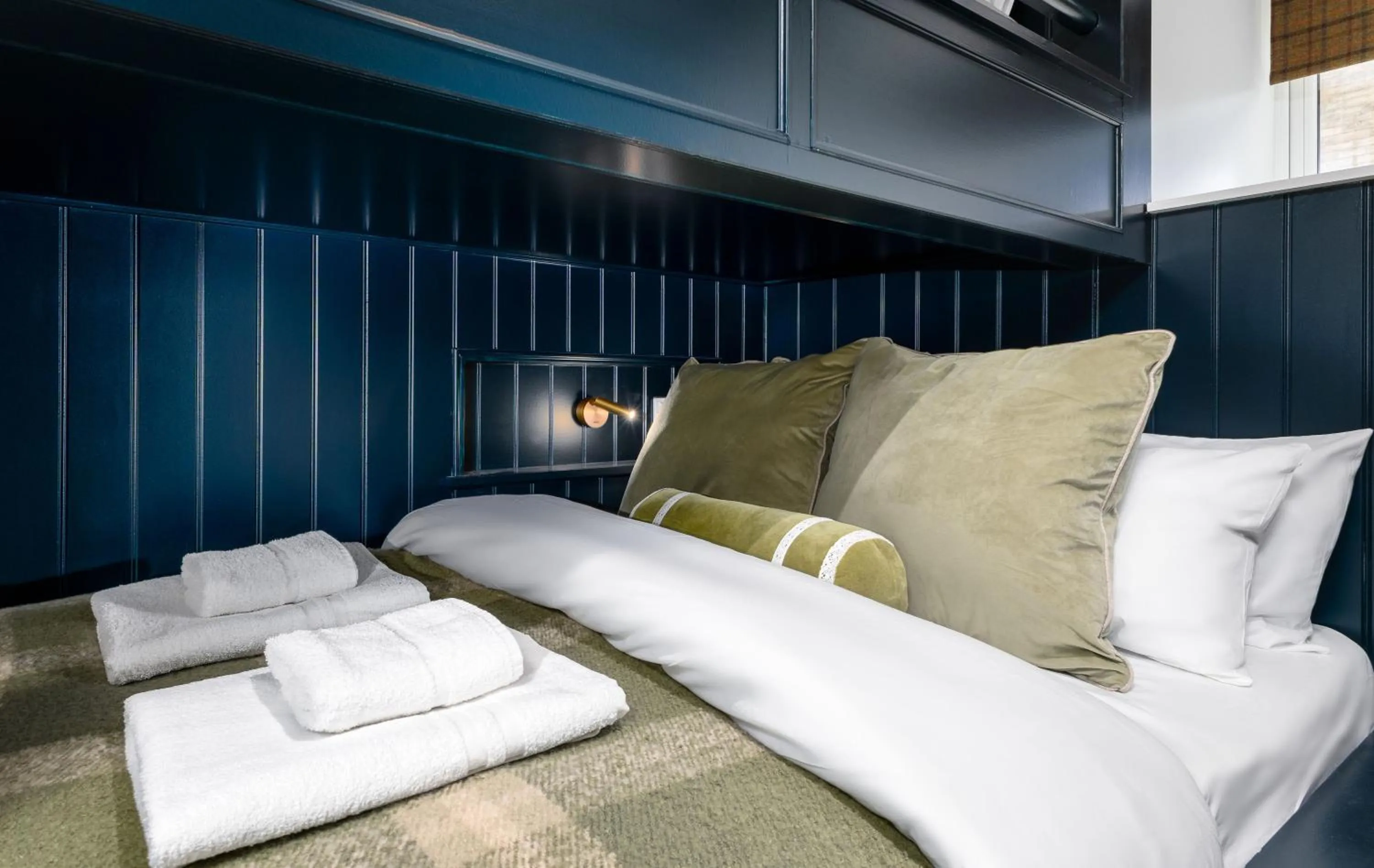 Bed in Munro Guest House