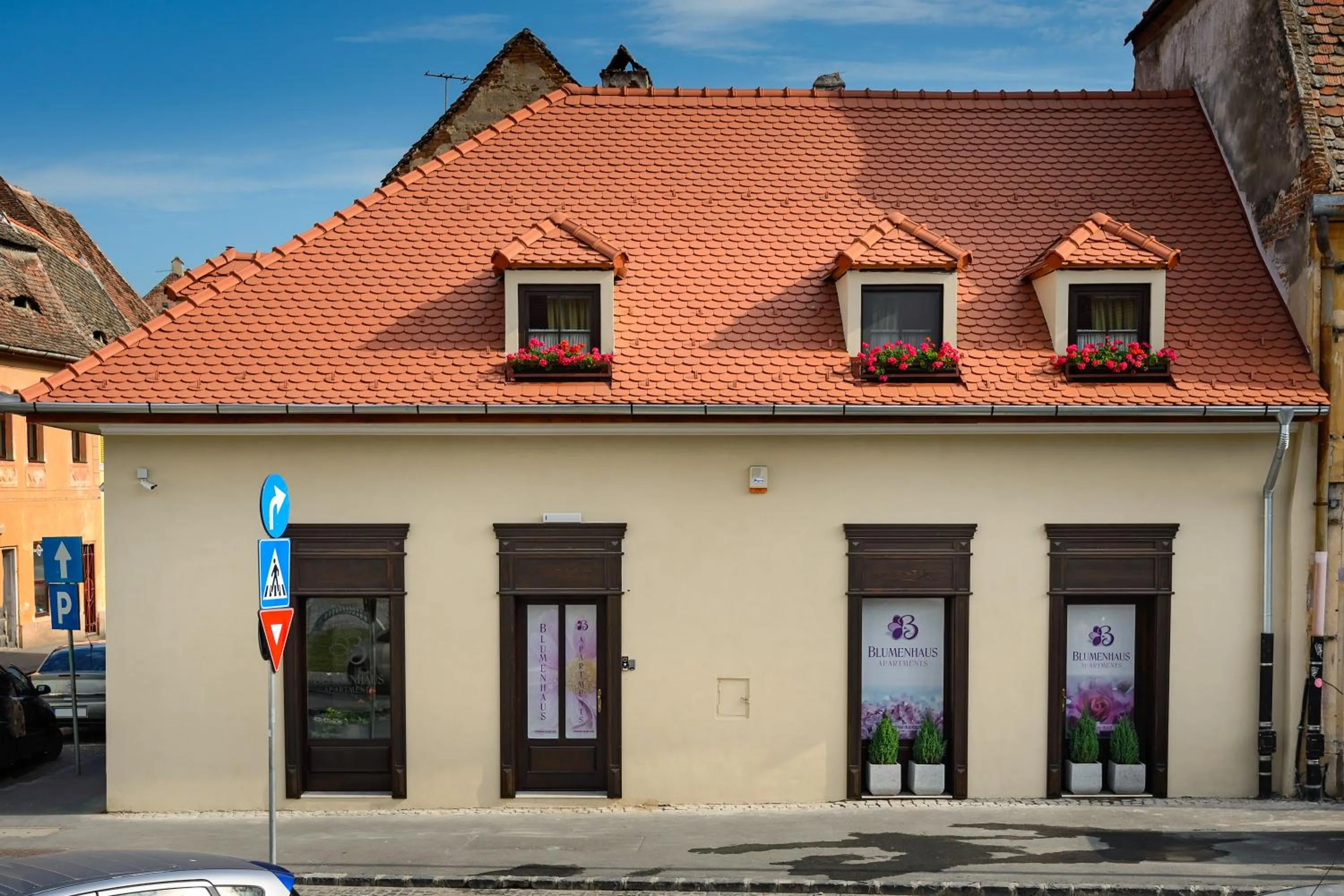 Property building in Blumenhaus Sibiu
