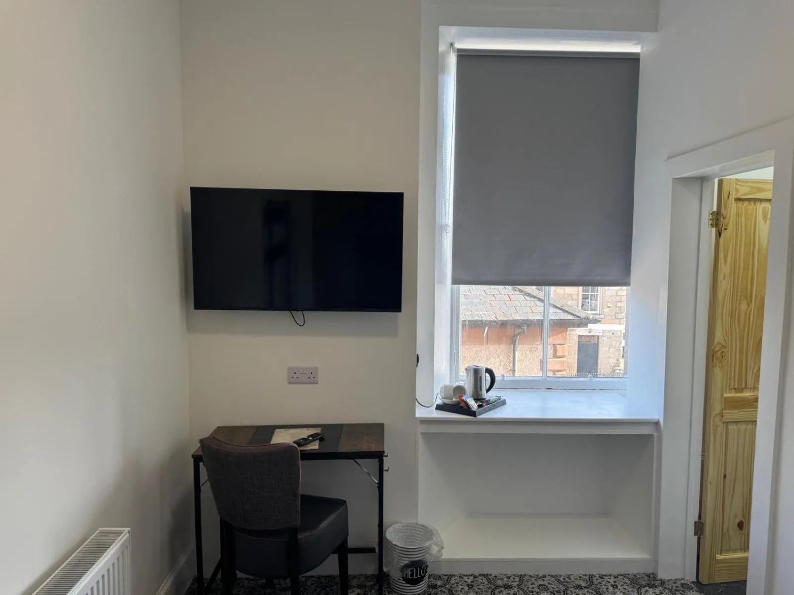 Bedroom in The Royal Hotel Elgin