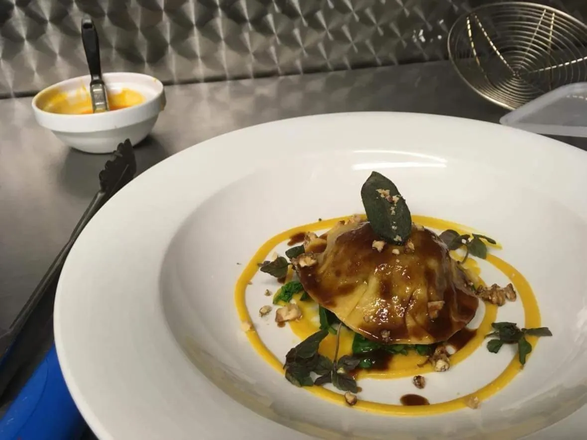 Restaurant/places to eat in The Royal Hotel Elgin