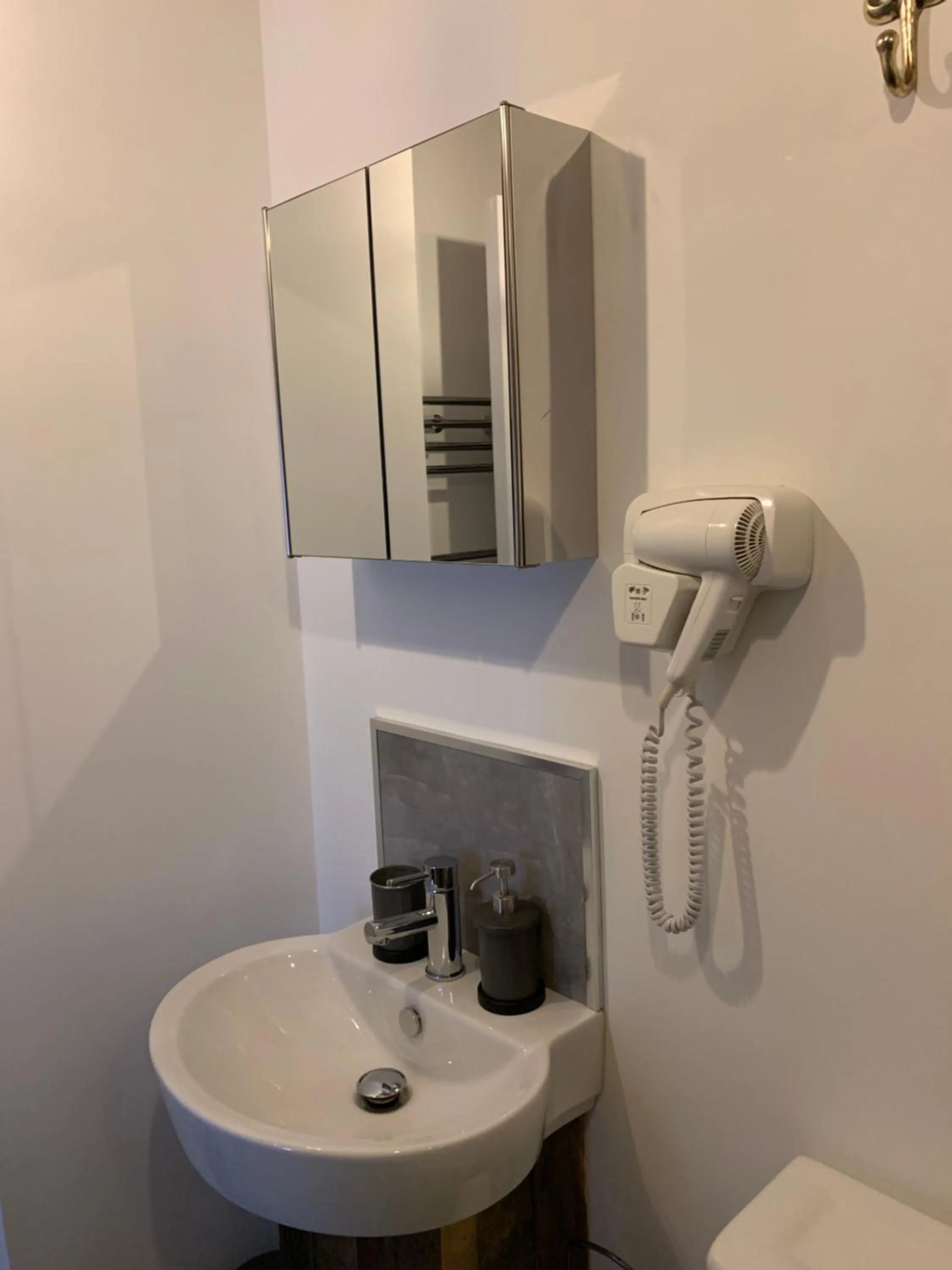 Bathroom in Royal Mile Suites by the Castle