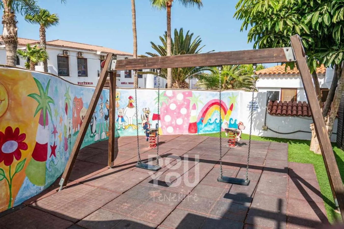 Day in Apartment Fairways Club