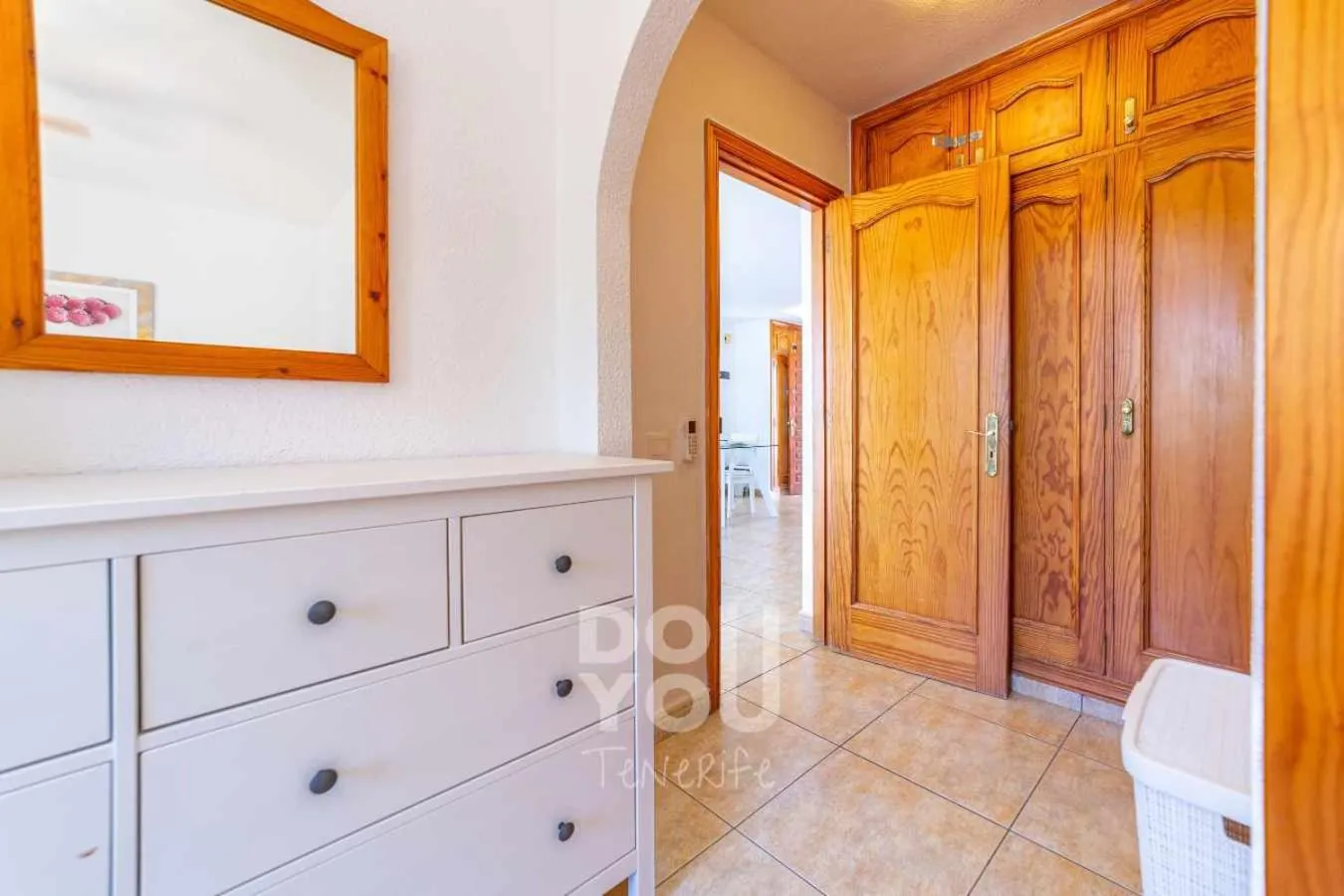 wardrobe in Apartment Fairways Club