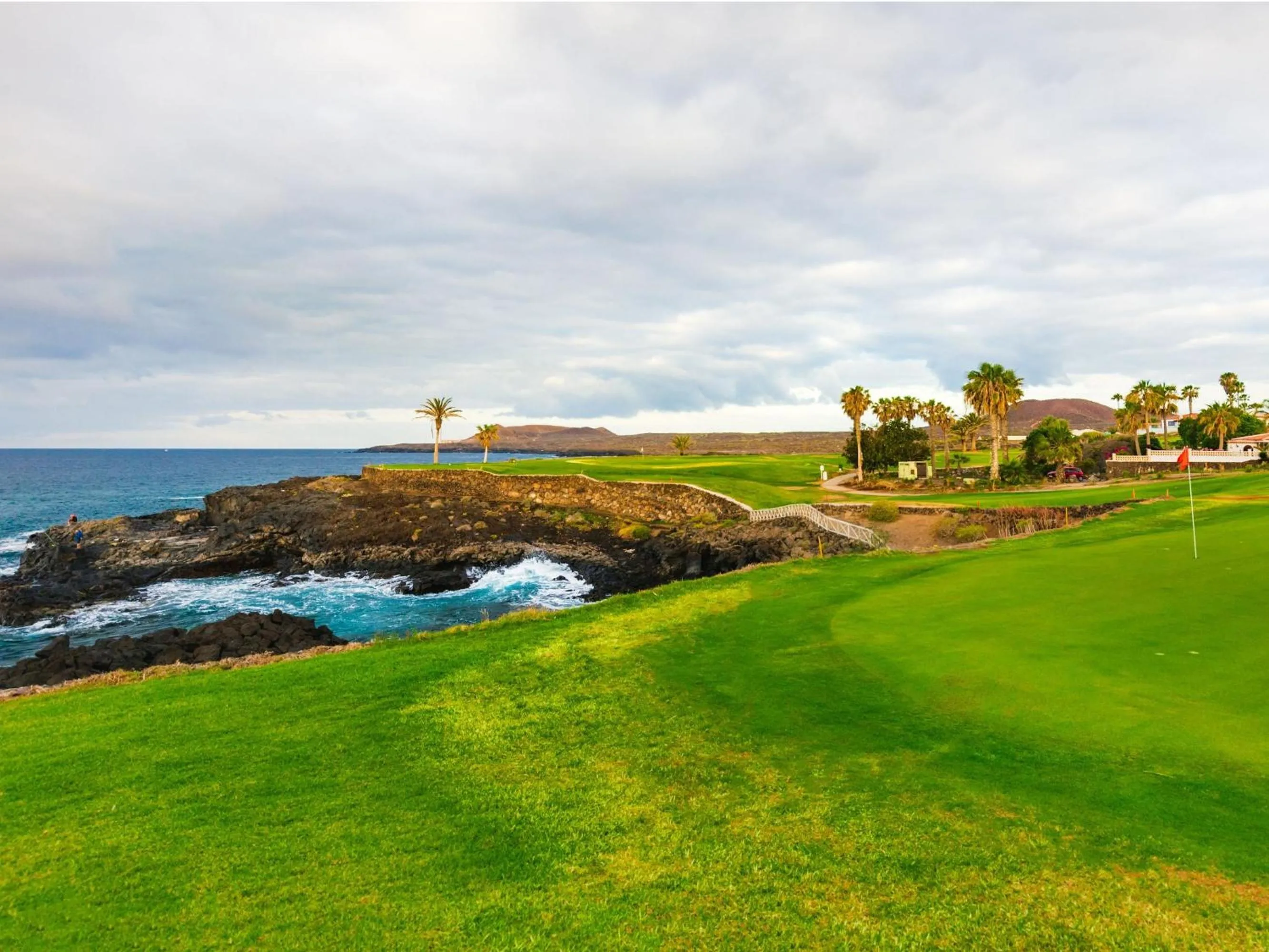 Nearby landmark in Apartment Fairways Club