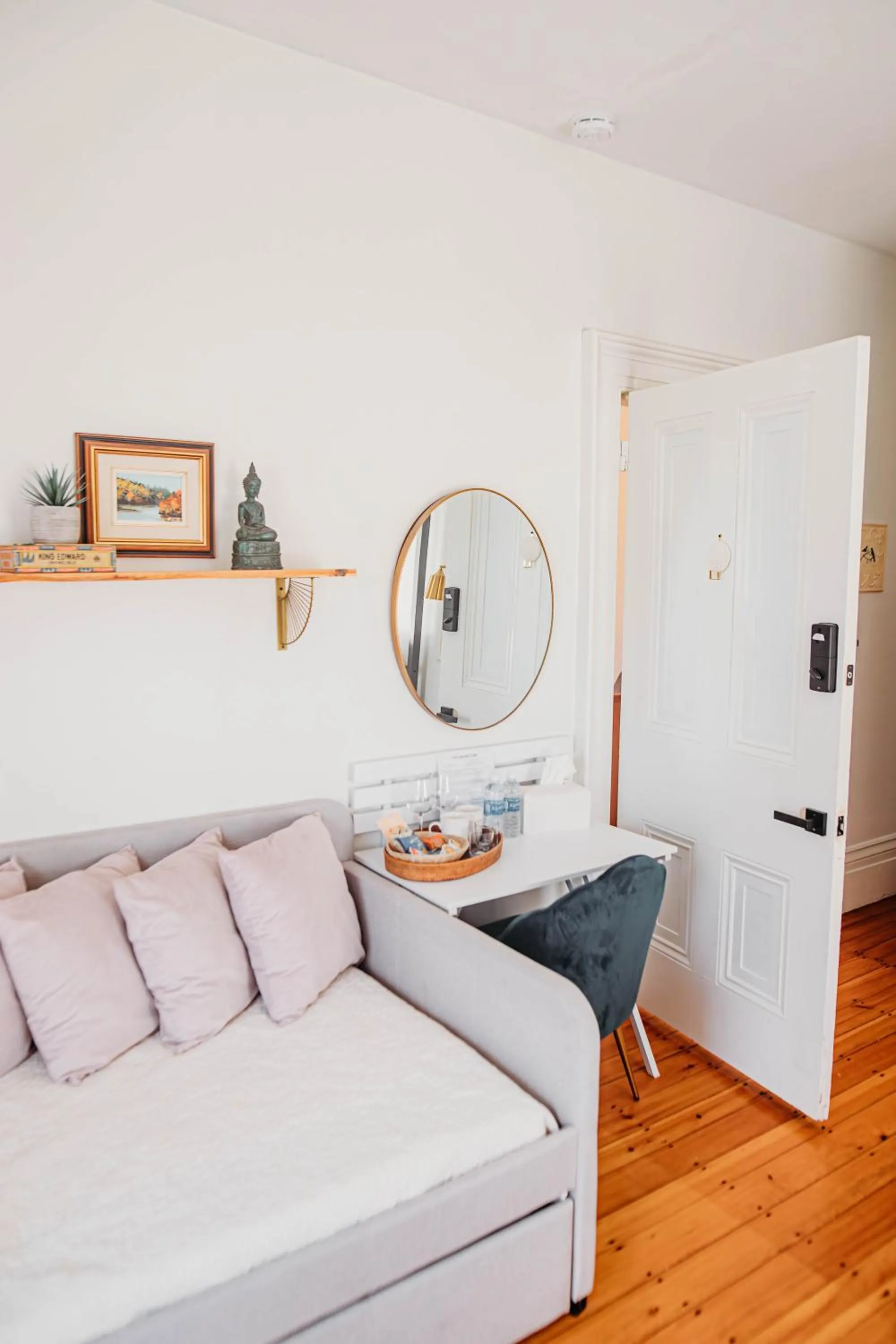 The Montague Rose Inn & Cafe