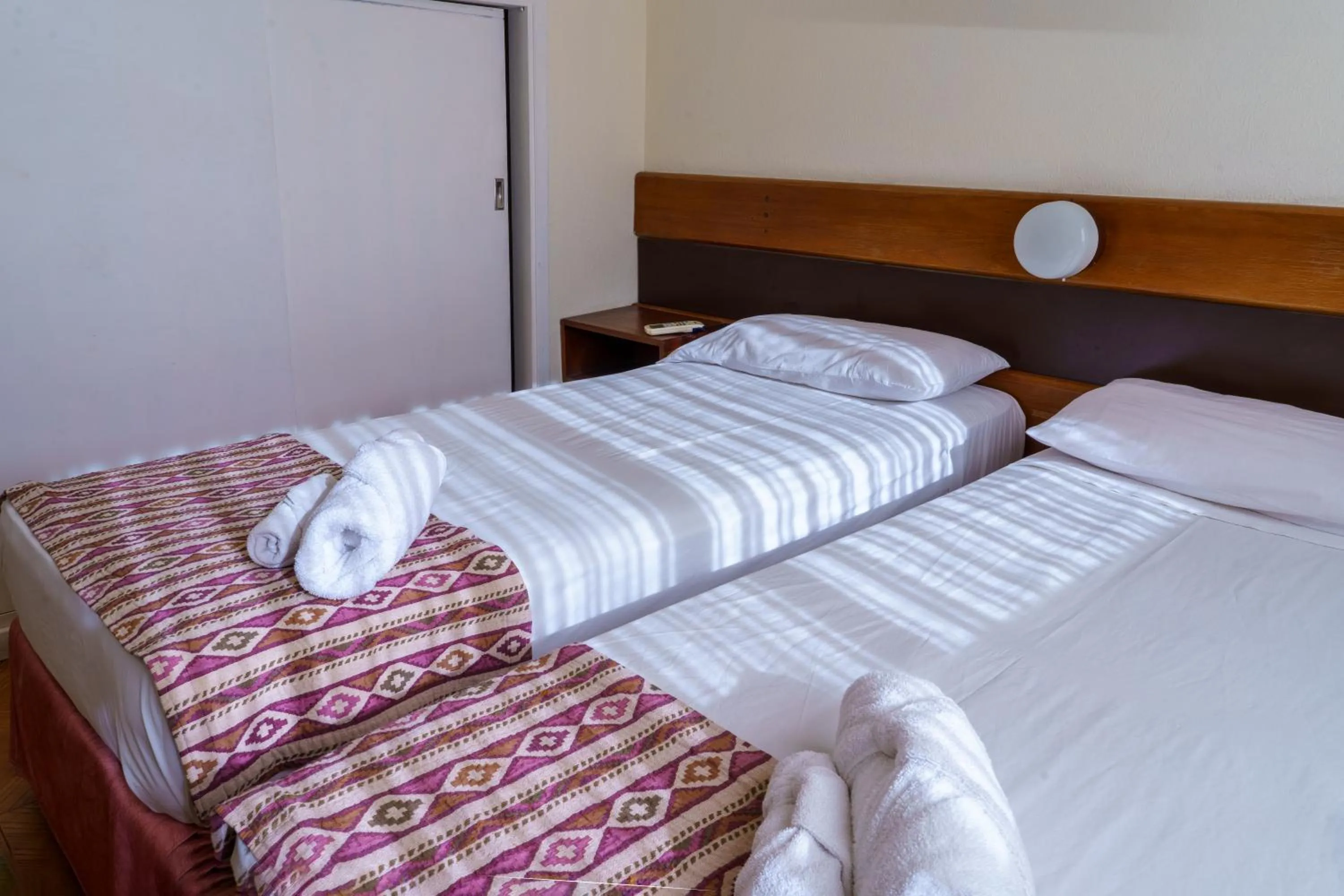 Bed in Hostal del Sol