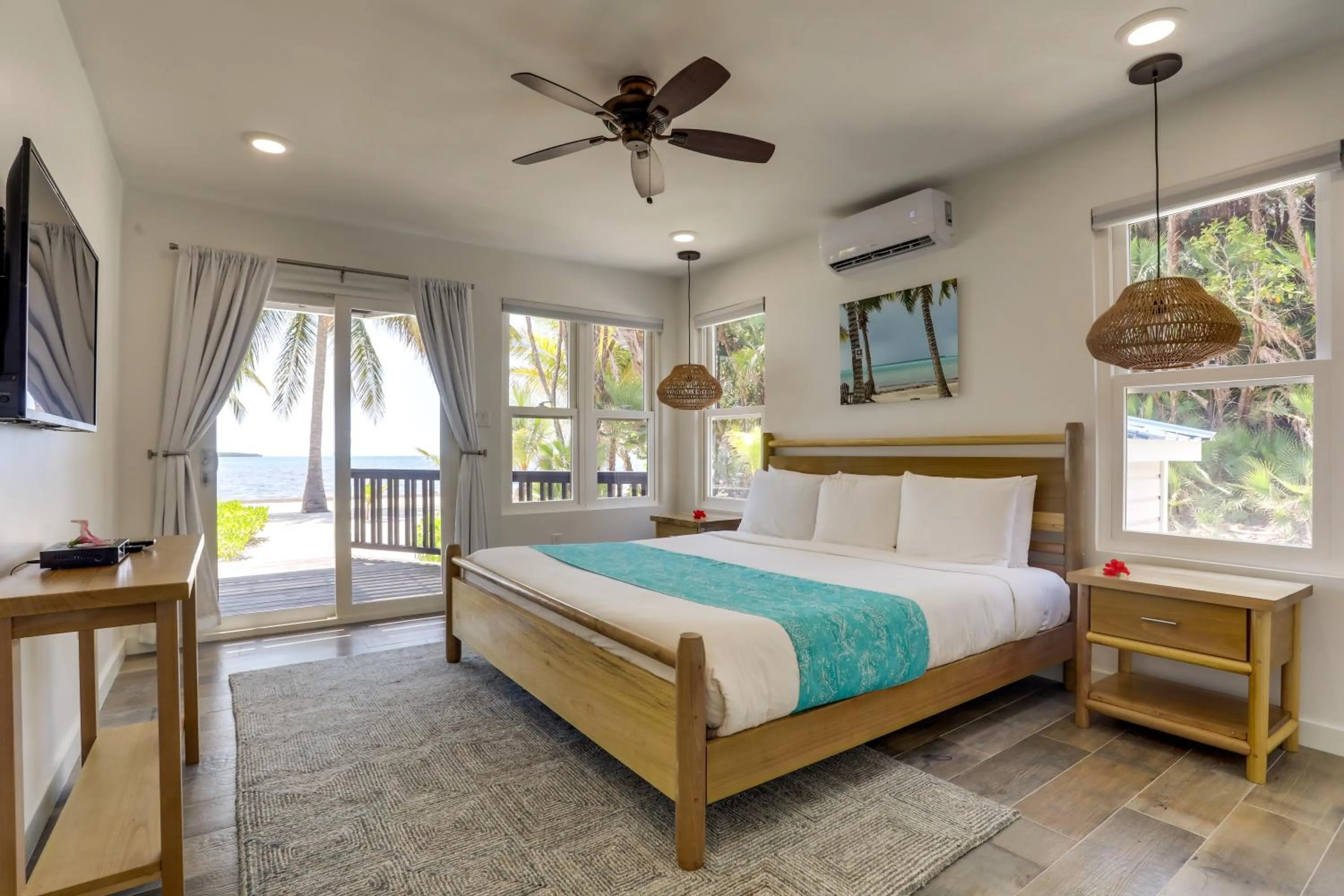 Bed in Naïa Resort and Spa