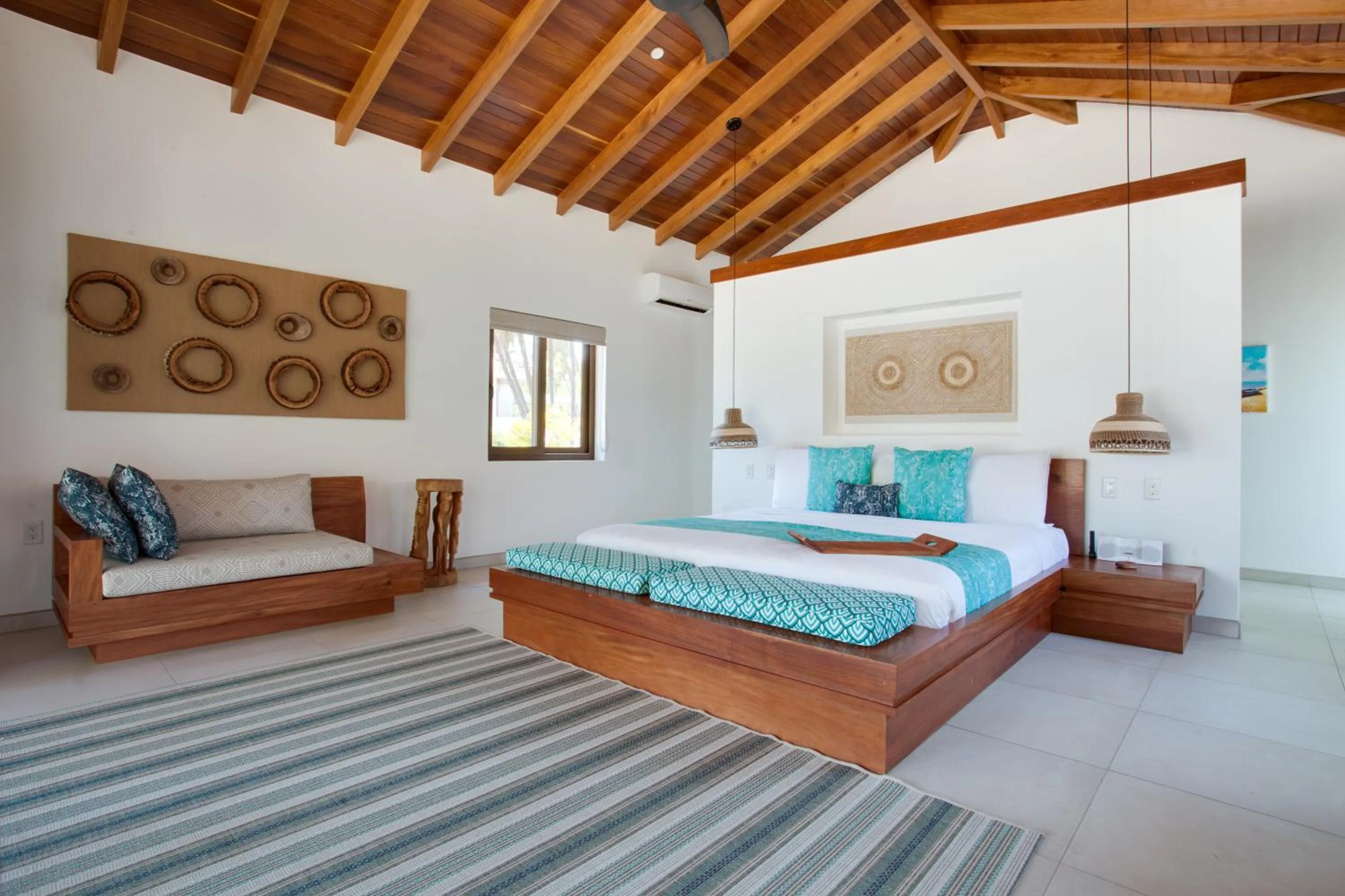 Bed in Naïa Resort and Spa
