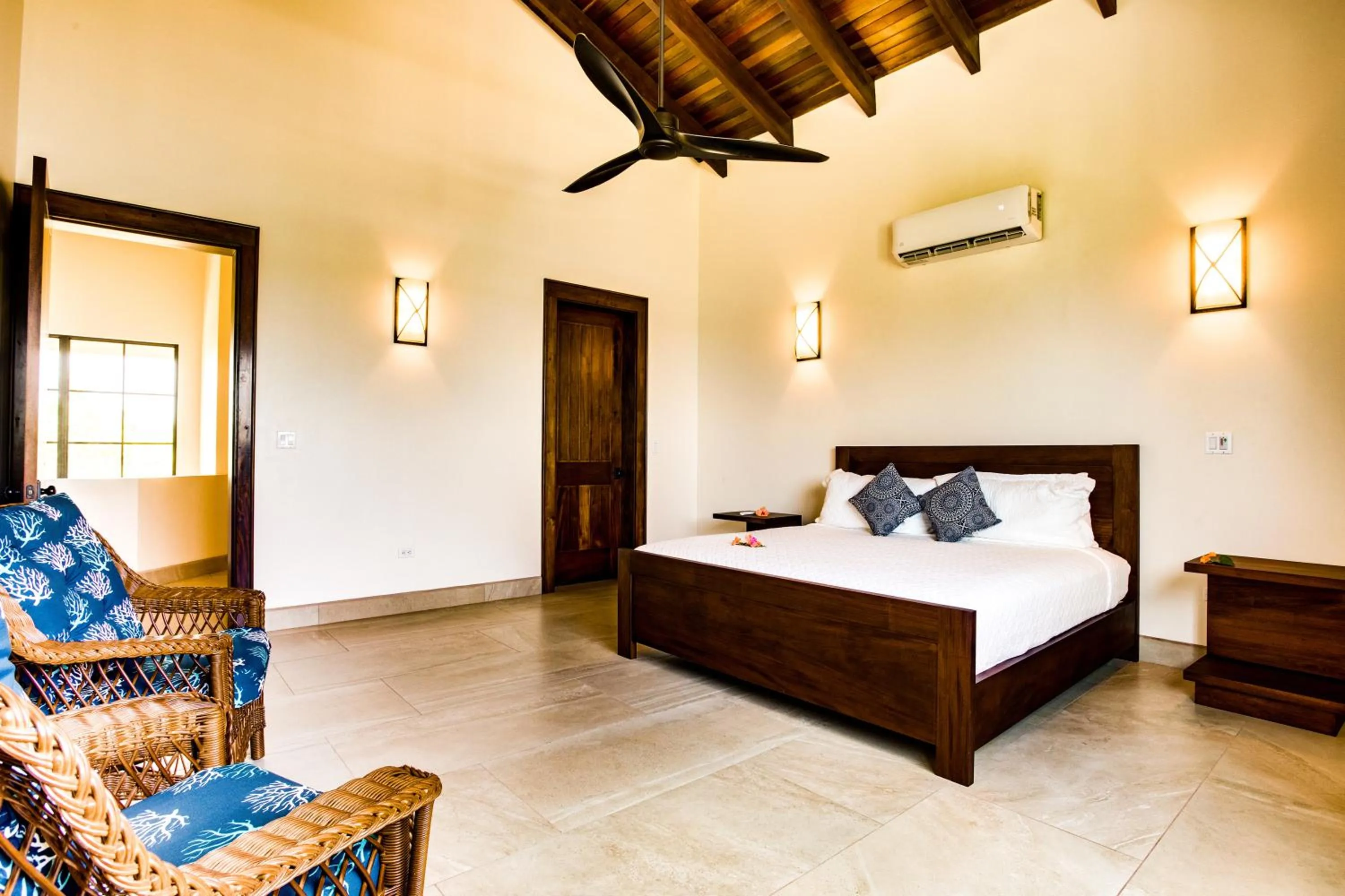 Bed in Naïa Resort and Spa