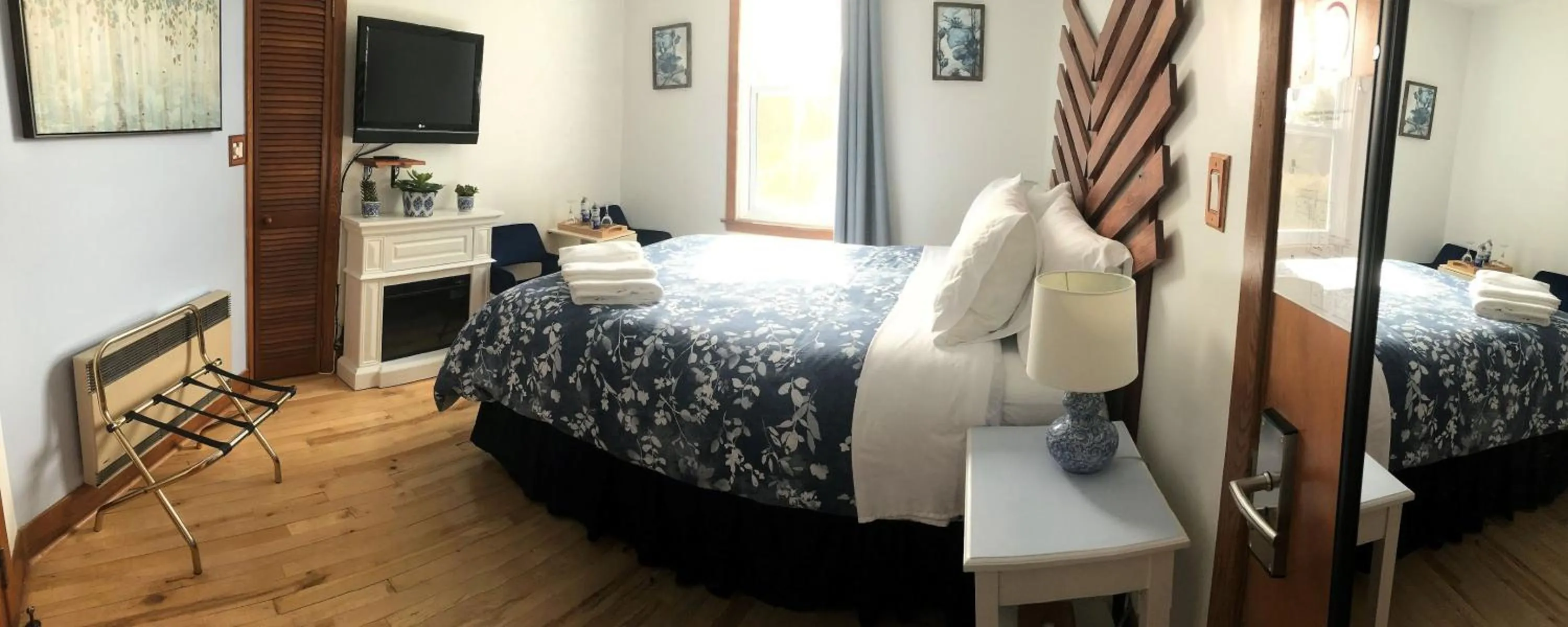 Photo of the whole room in Auberge Clos-Joli