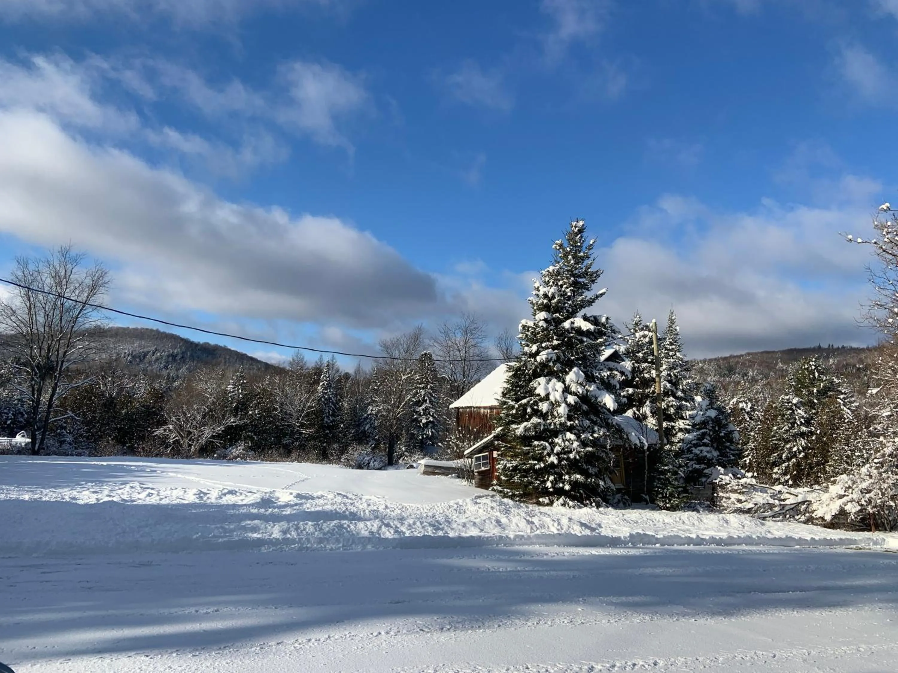 Skiing in Auberge Clos-Joli