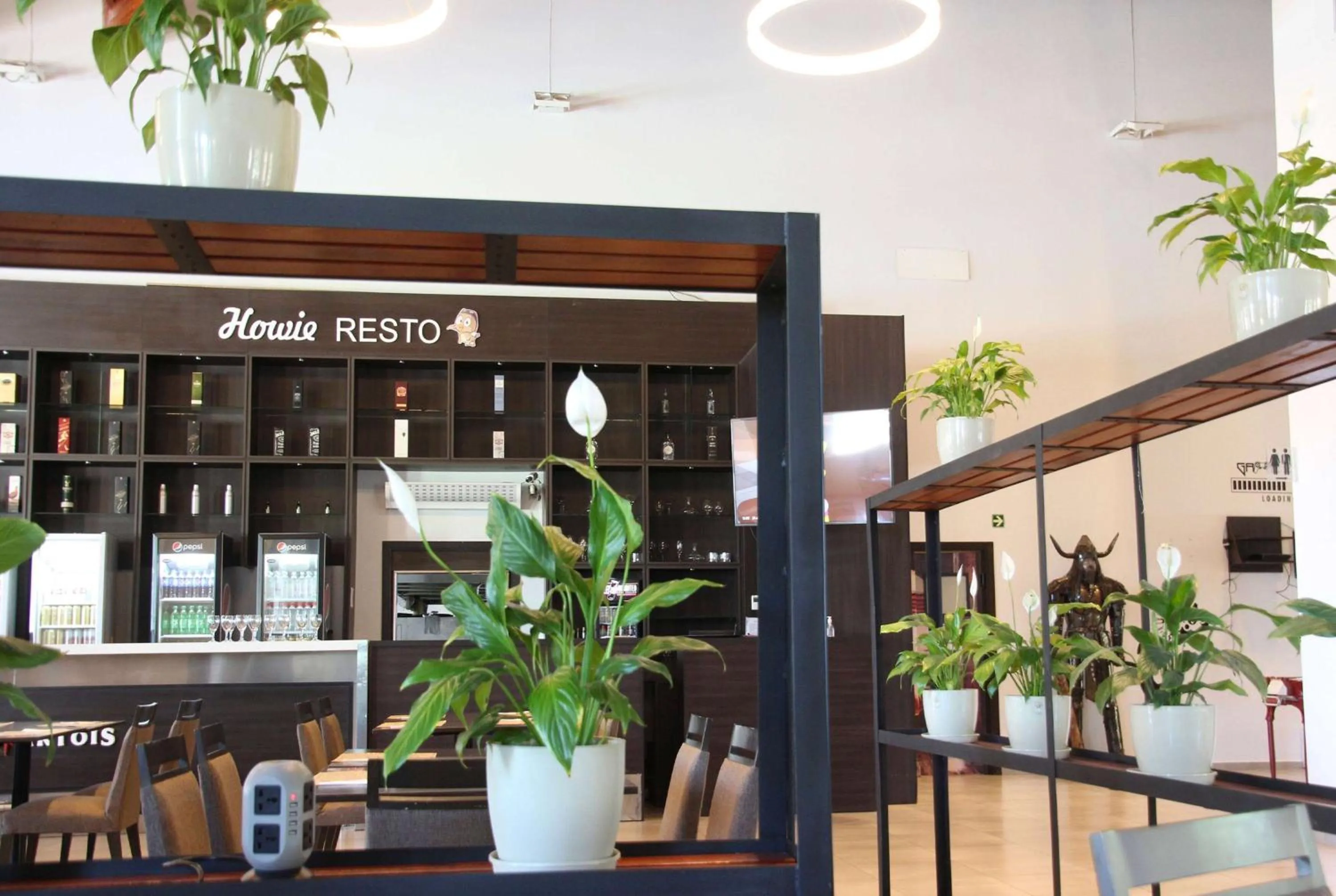 Restaurant/places to eat in Howard Johnson Plaza Villa Carlos Paz