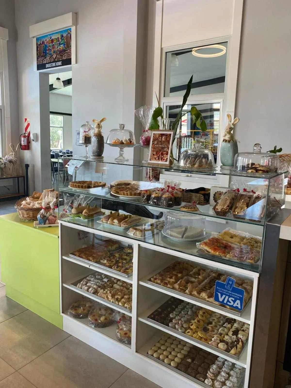 Property building in Howard Johnson Plaza Villa Carlos Paz