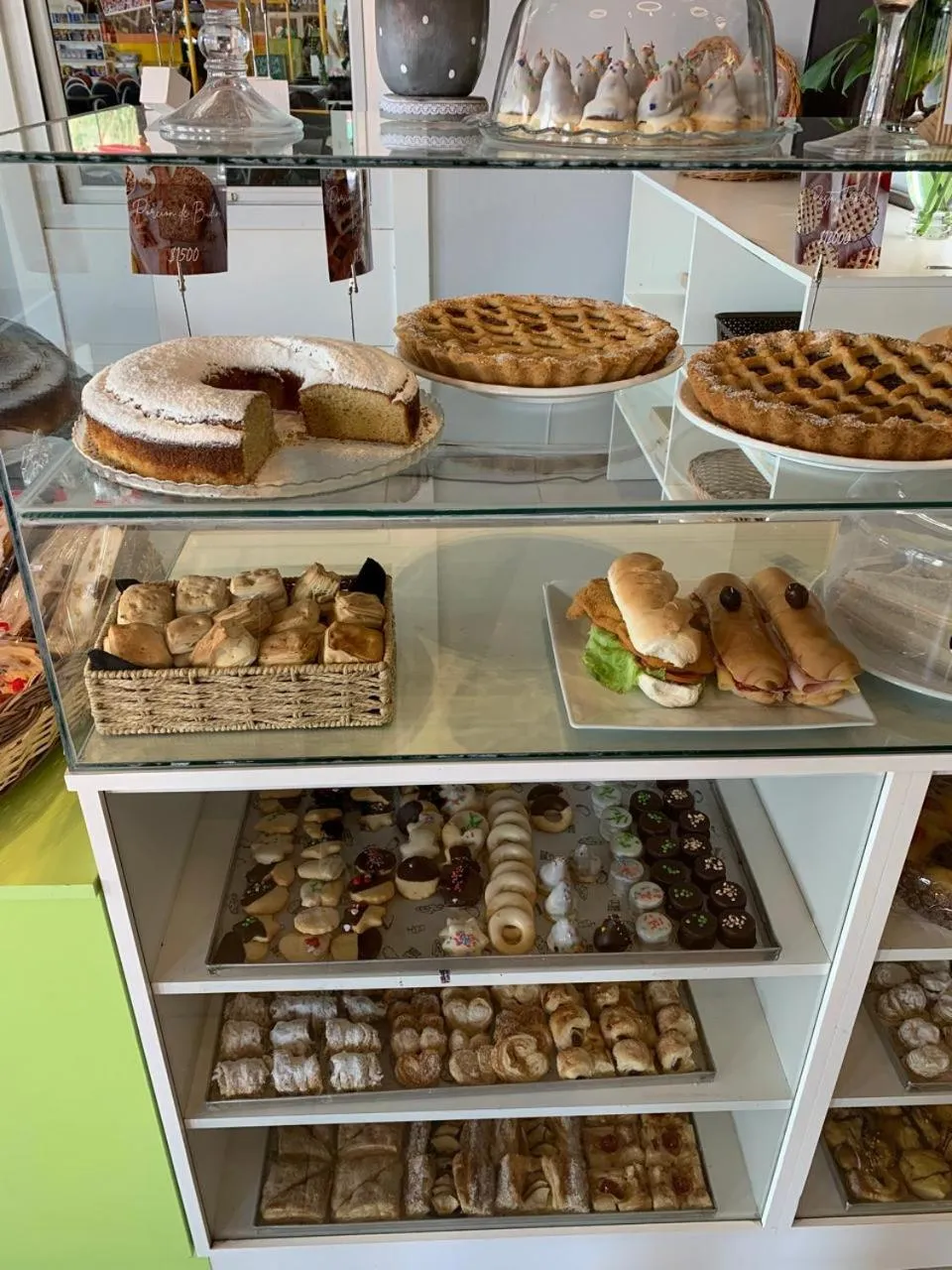 Property building in Howard Johnson Plaza Villa Carlos Paz