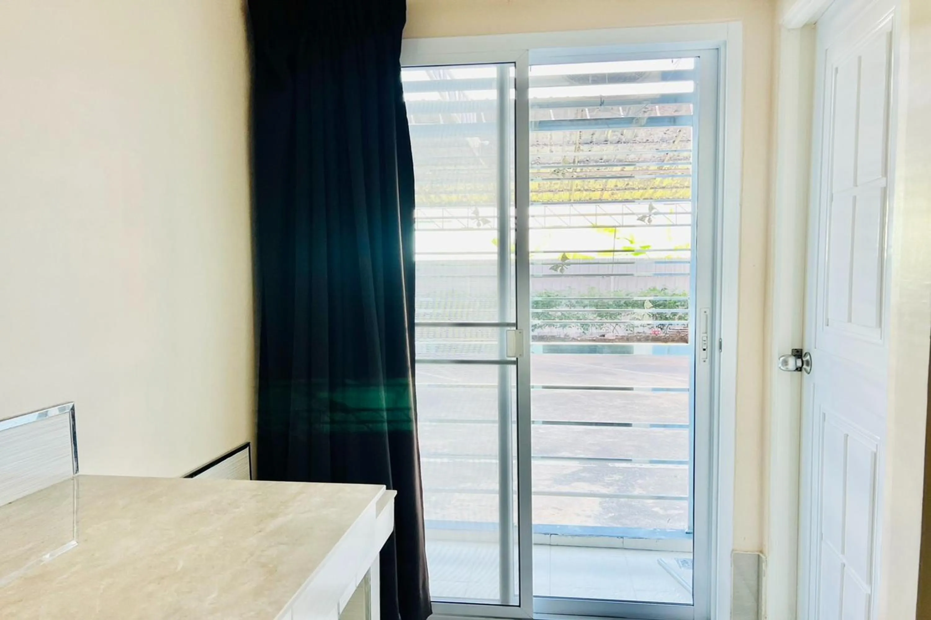 Balcony/Terrace in Veerakit Grand Hotel