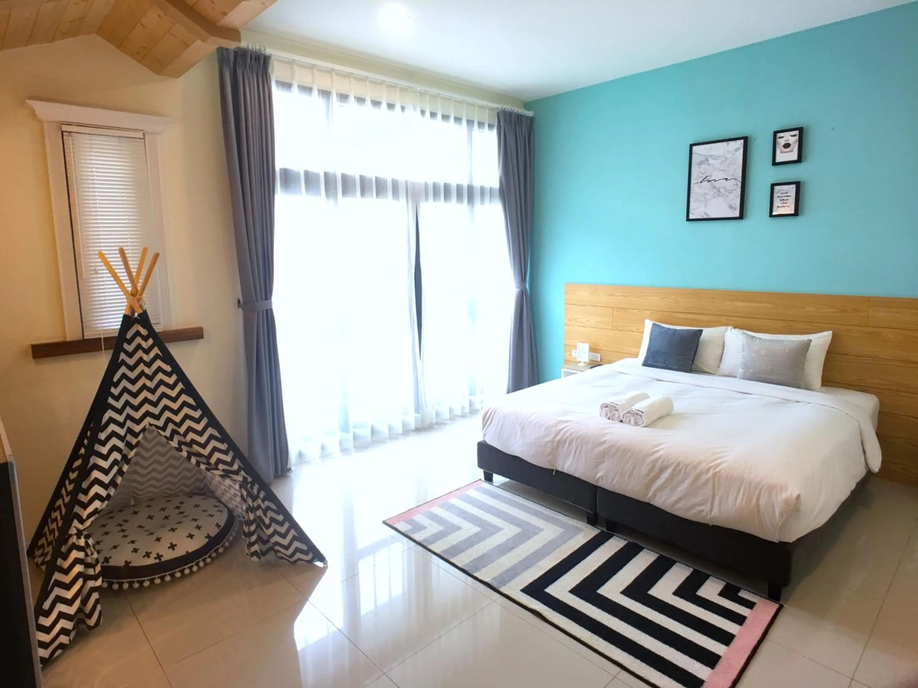 Bed in Kenting Dio Inn