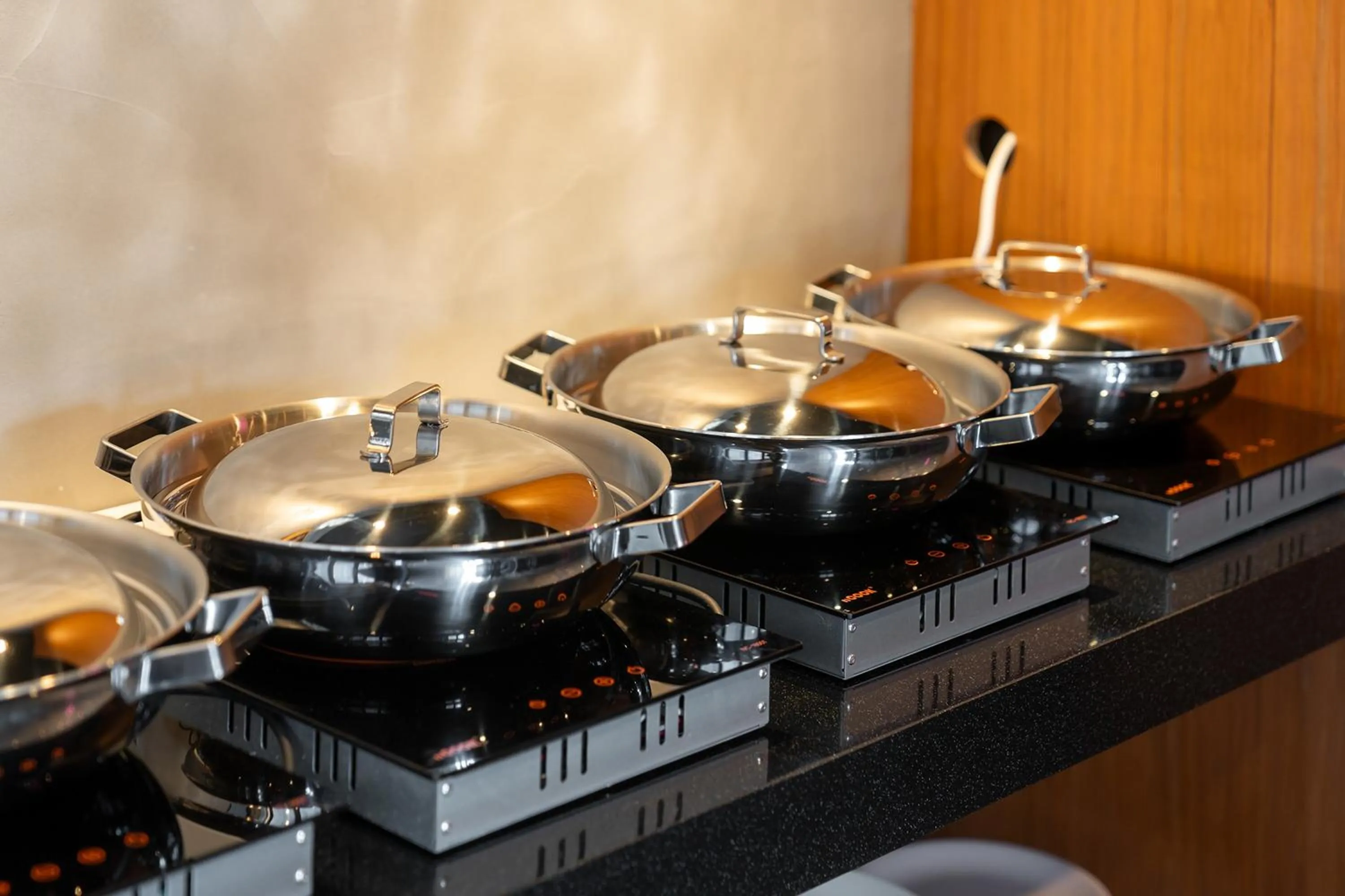 Restaurant/places to eat in Malu Hotel Suwon