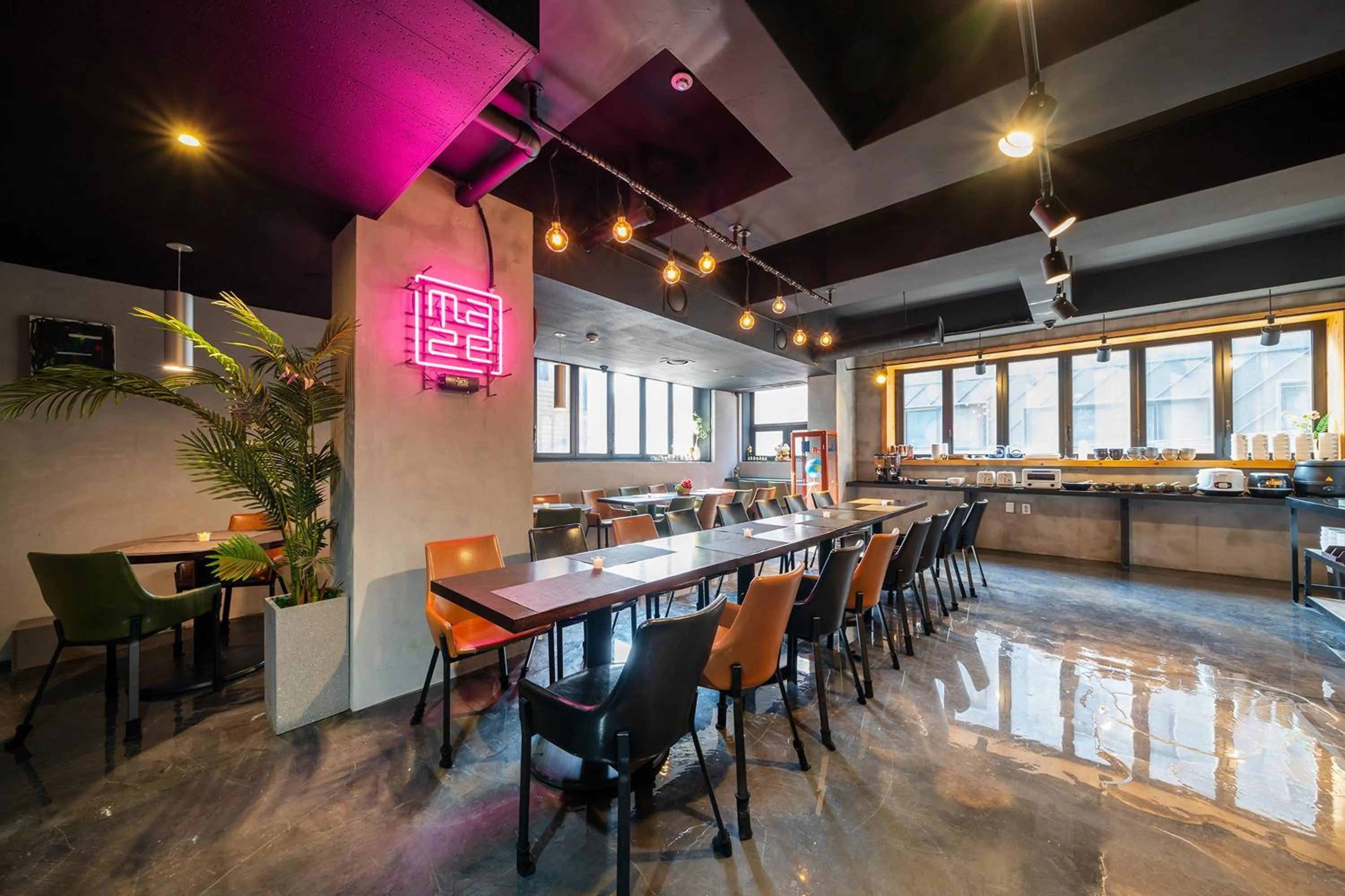 Restaurant/places to eat in Malu Hotel Suwon