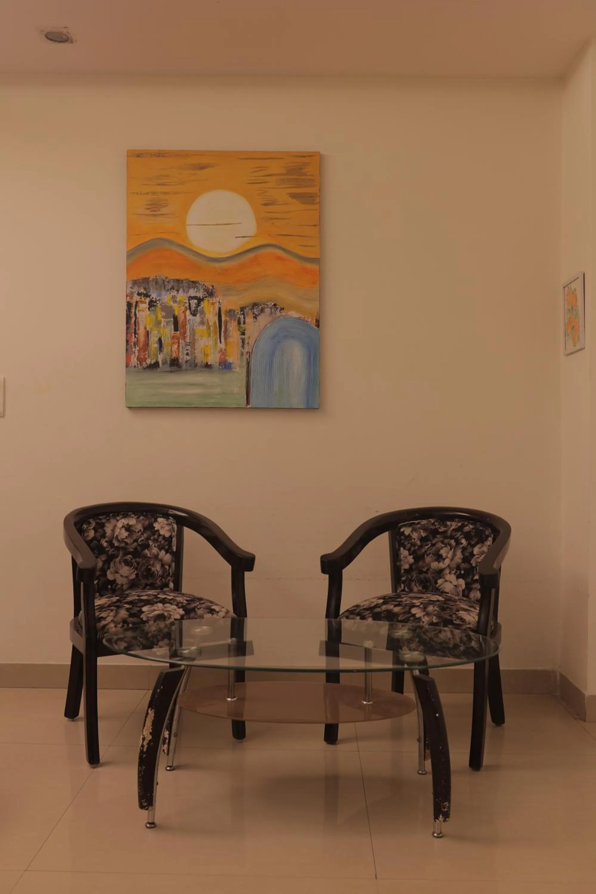 Lounge or bar in AmigosIndia