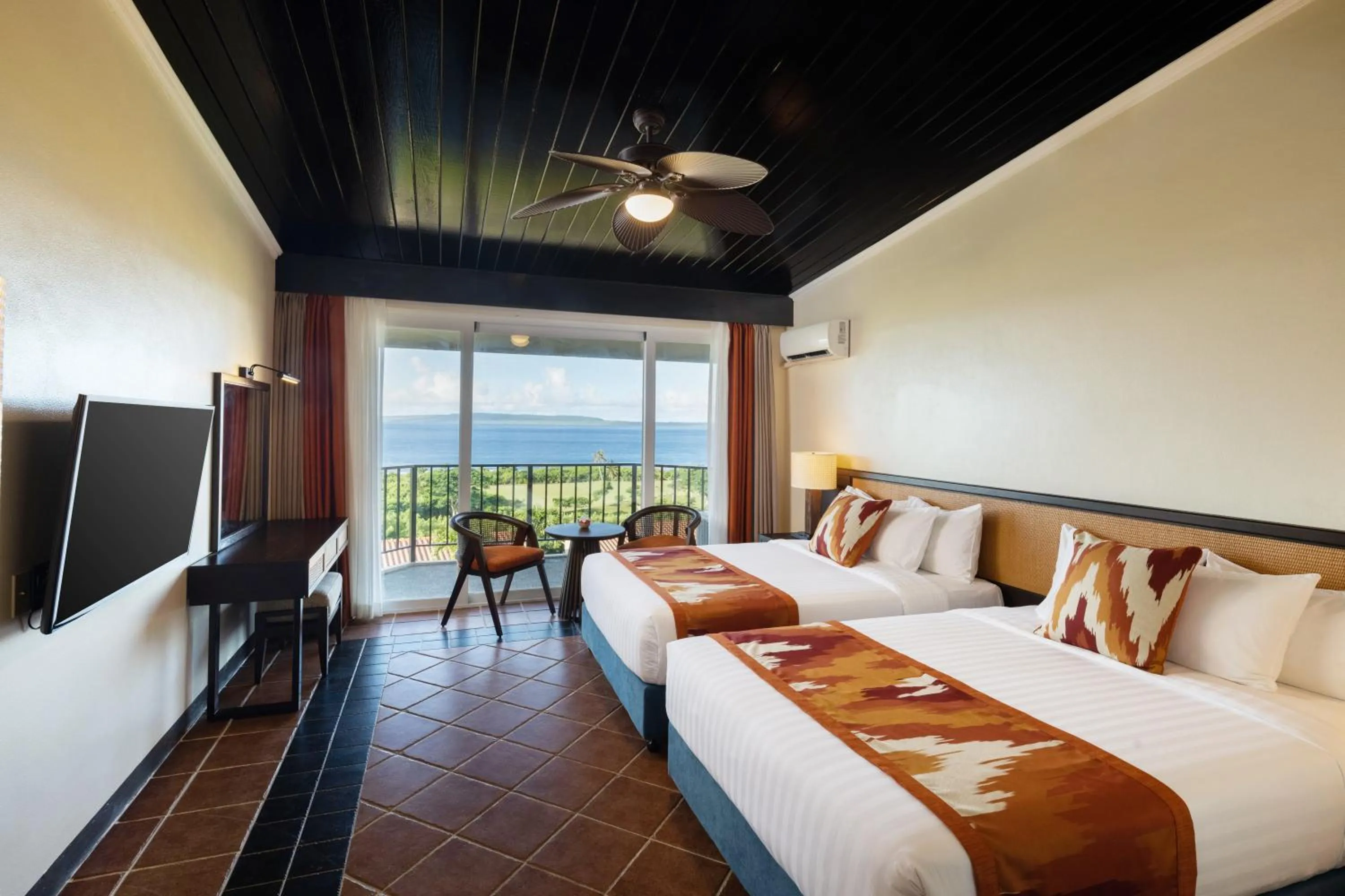 Decorative detail, Bed in Coral Ocean Resort