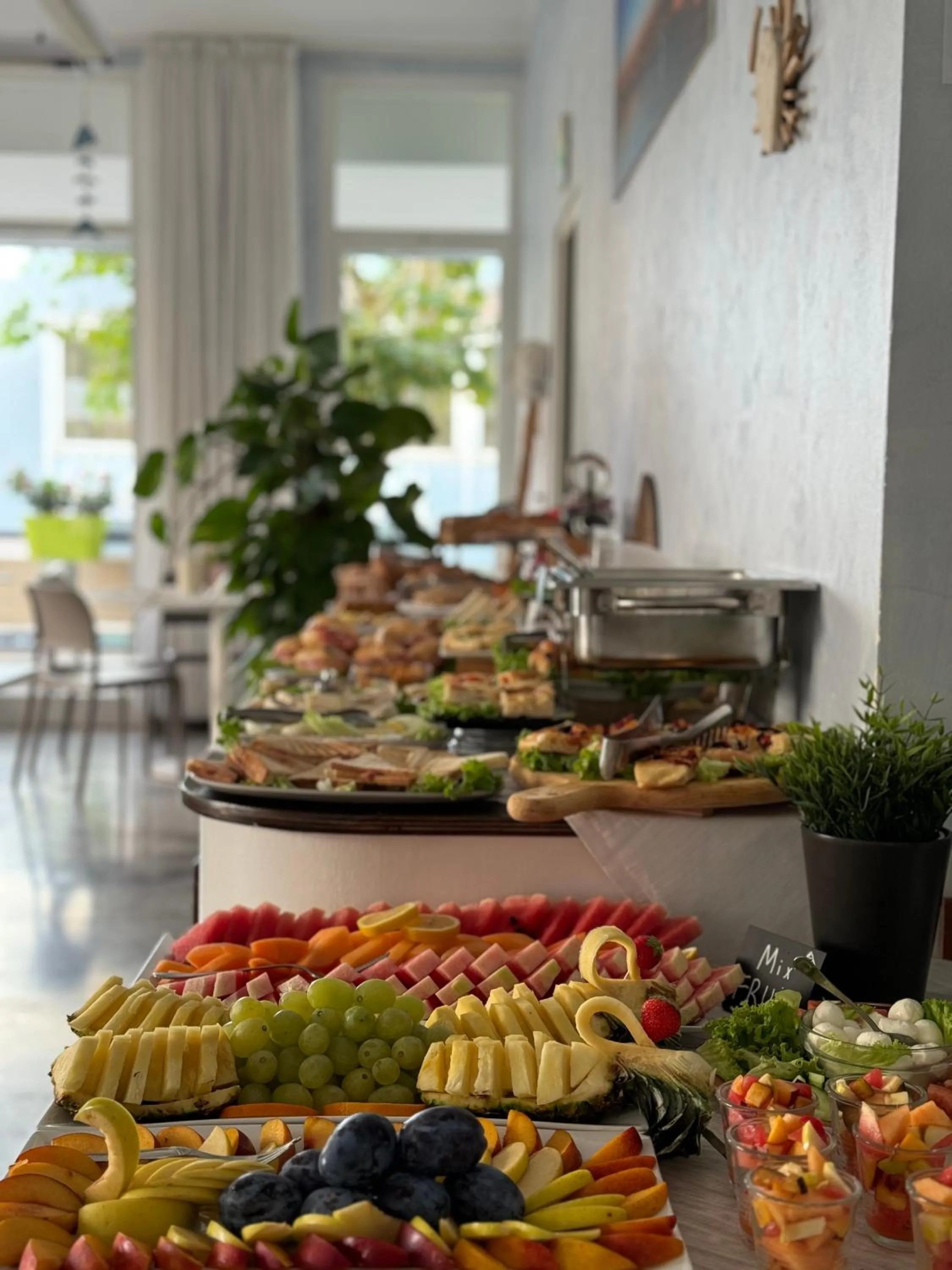 Food and drinks in Beach Hotel Clerice