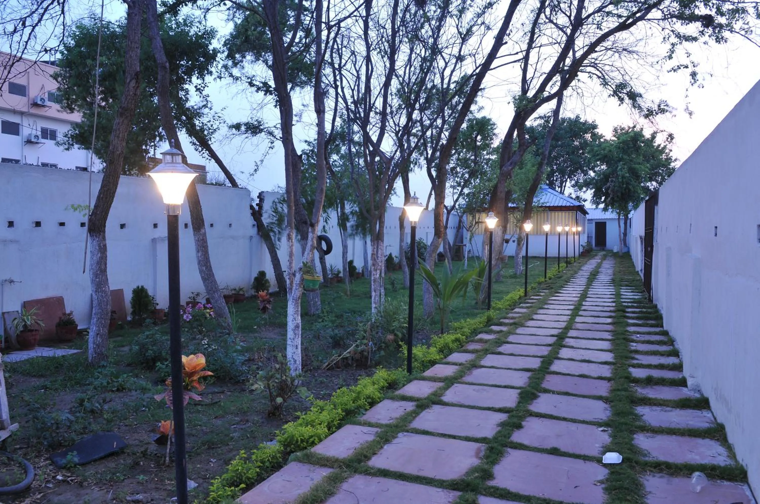 Garden in New Hotel Shiva