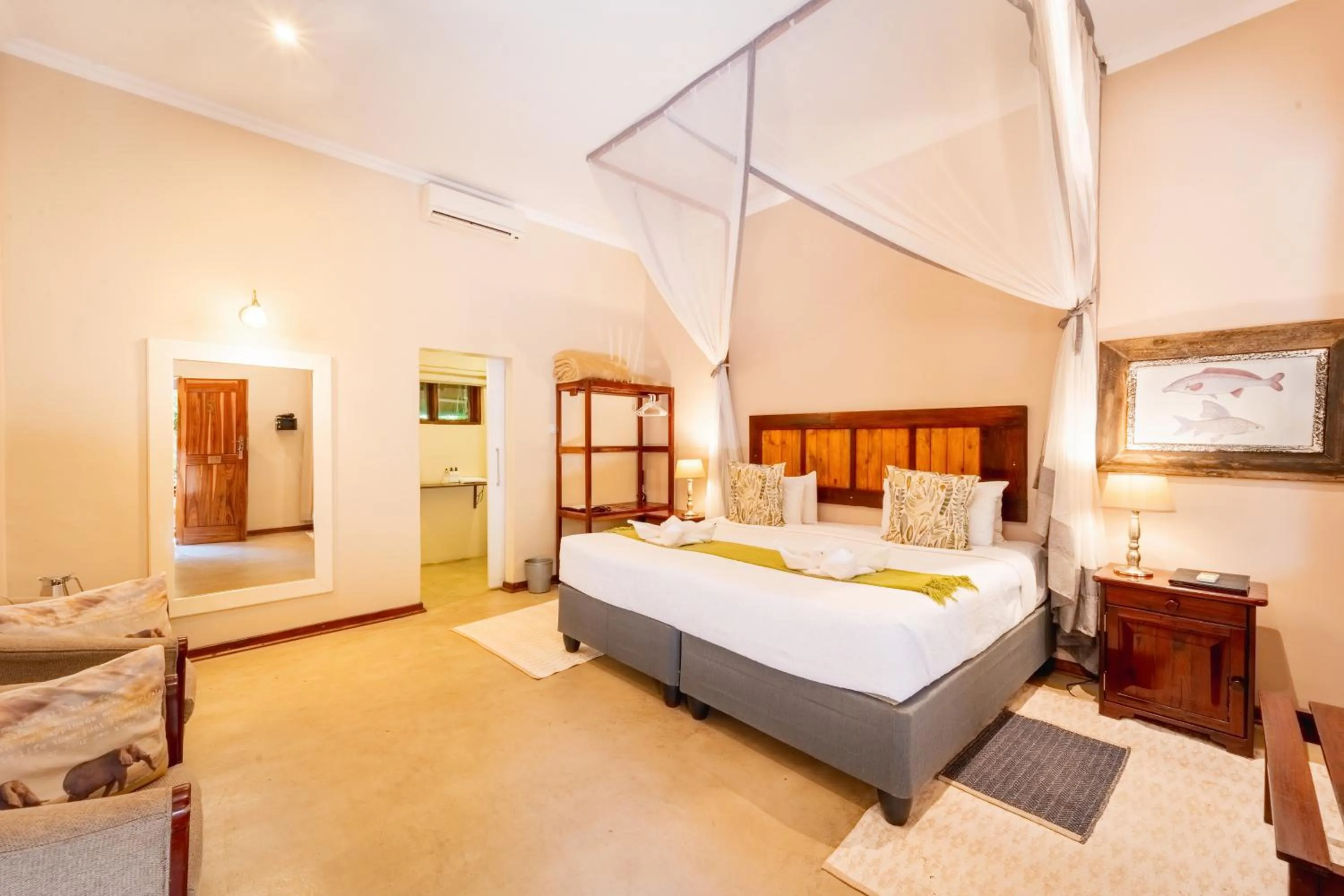 Photo of the whole room, Bed in Bayete Guest Lodge