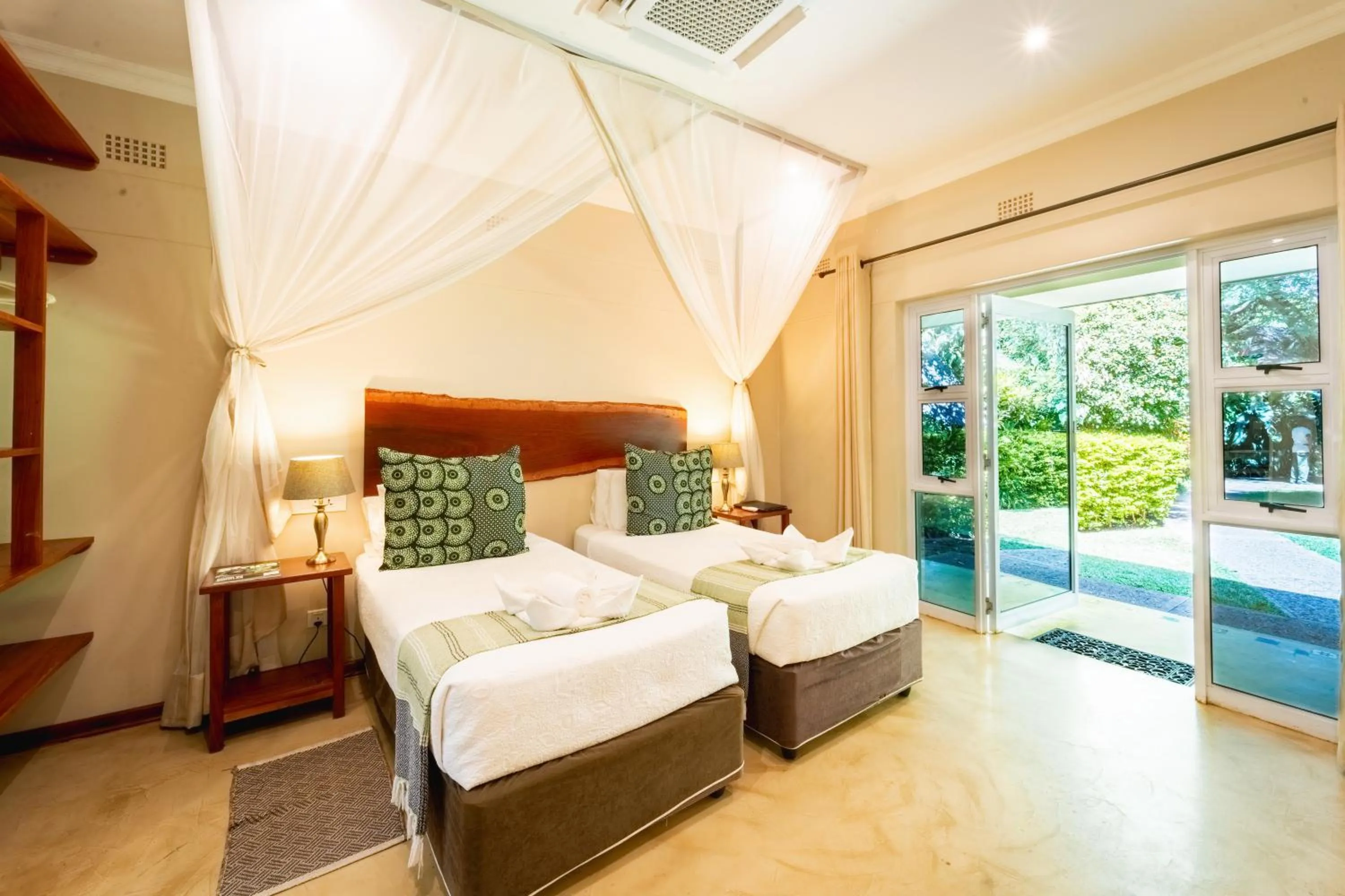 Bed in Bayete Guest Lodge