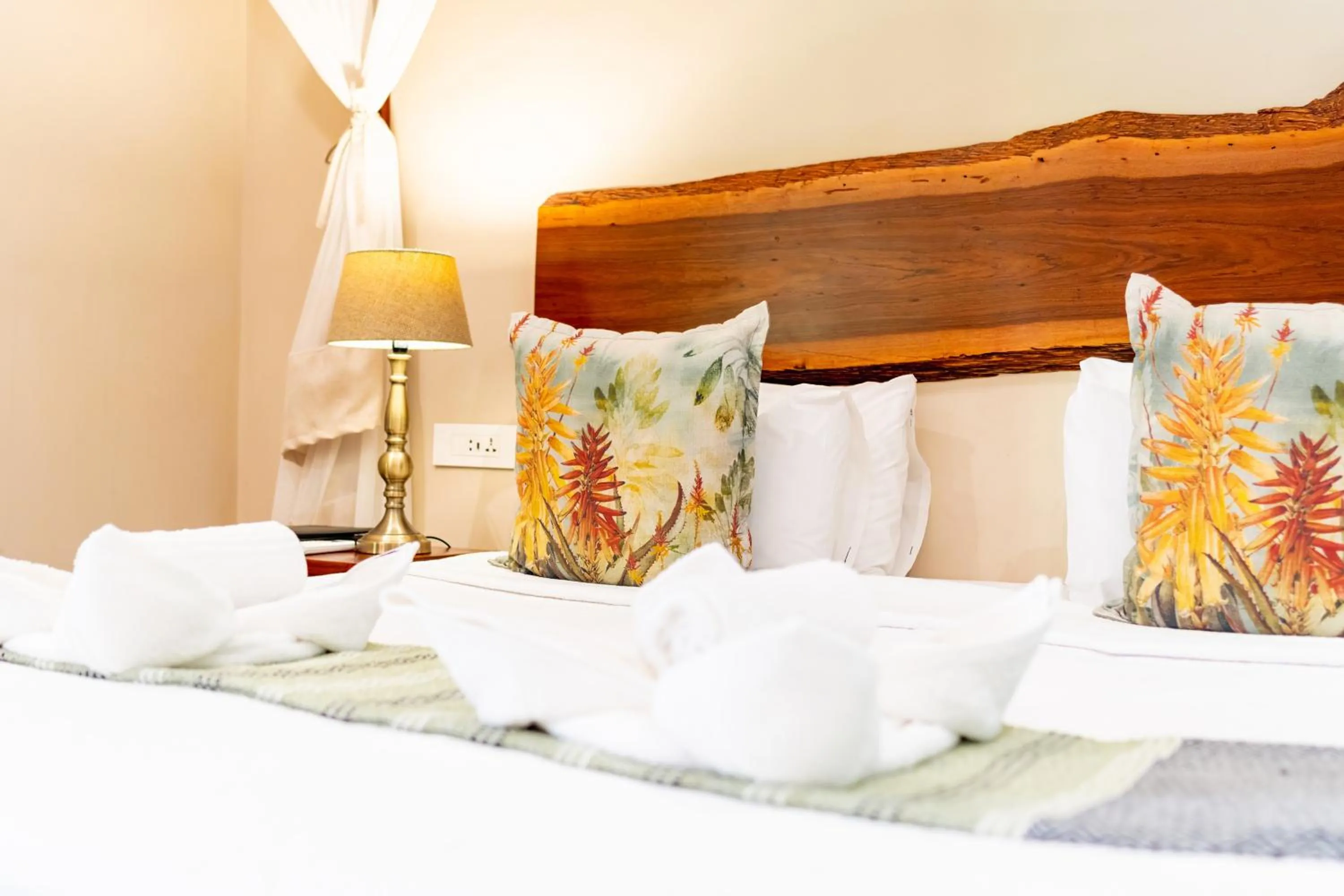 Bed in Bayete Guest Lodge