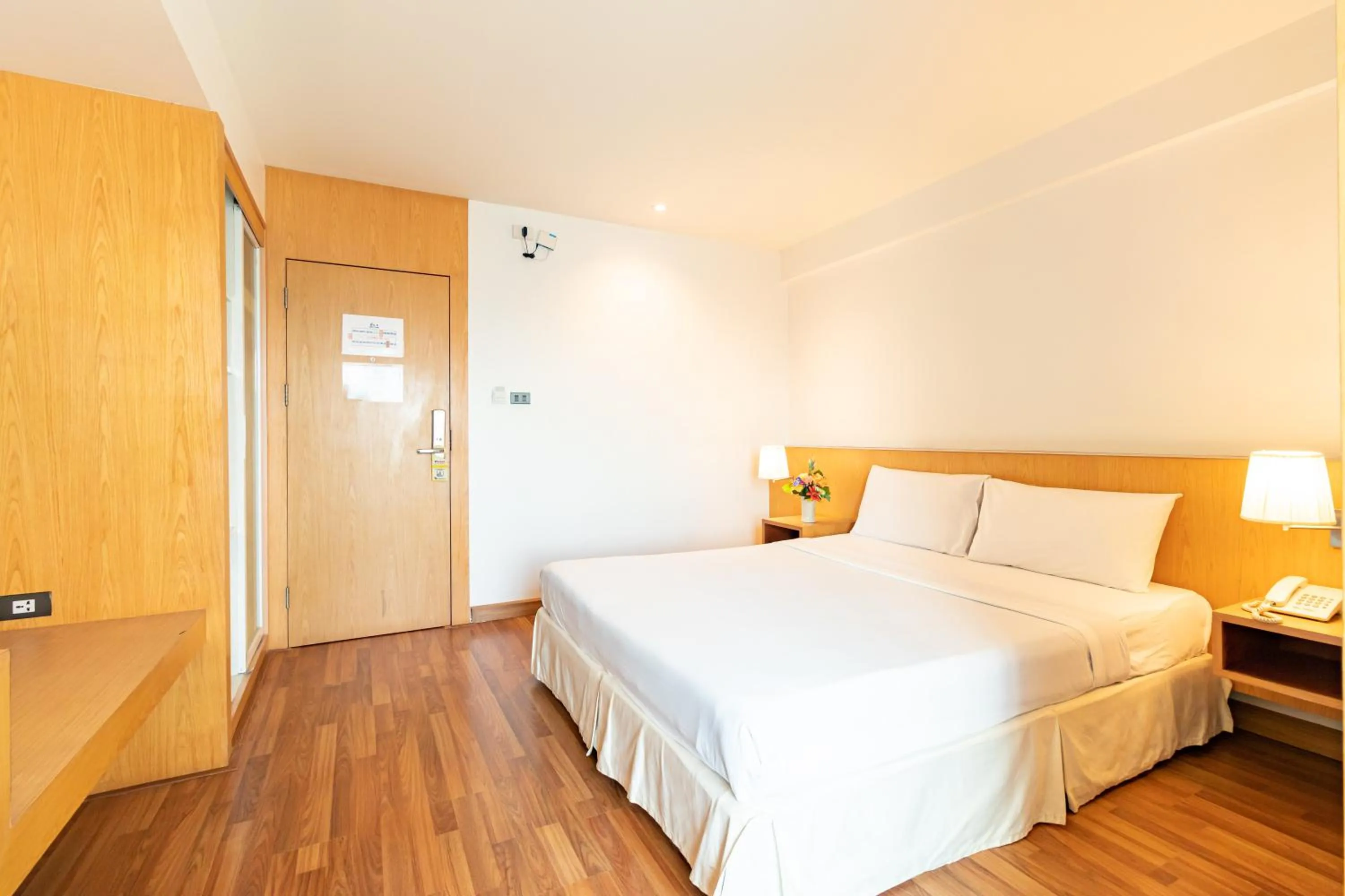 Photo of the whole room, Bed in Viva Hotel Songkhla