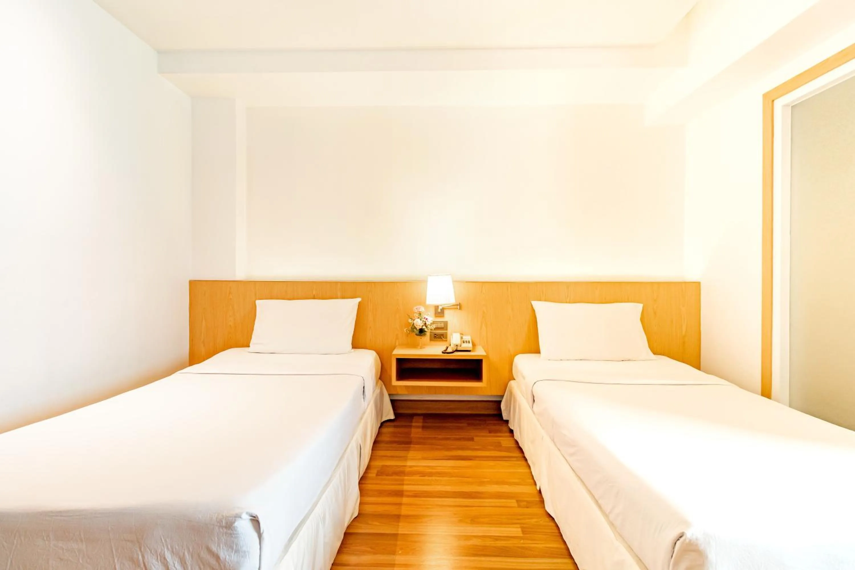 Photo of the whole room, Bed in Viva Hotel Songkhla