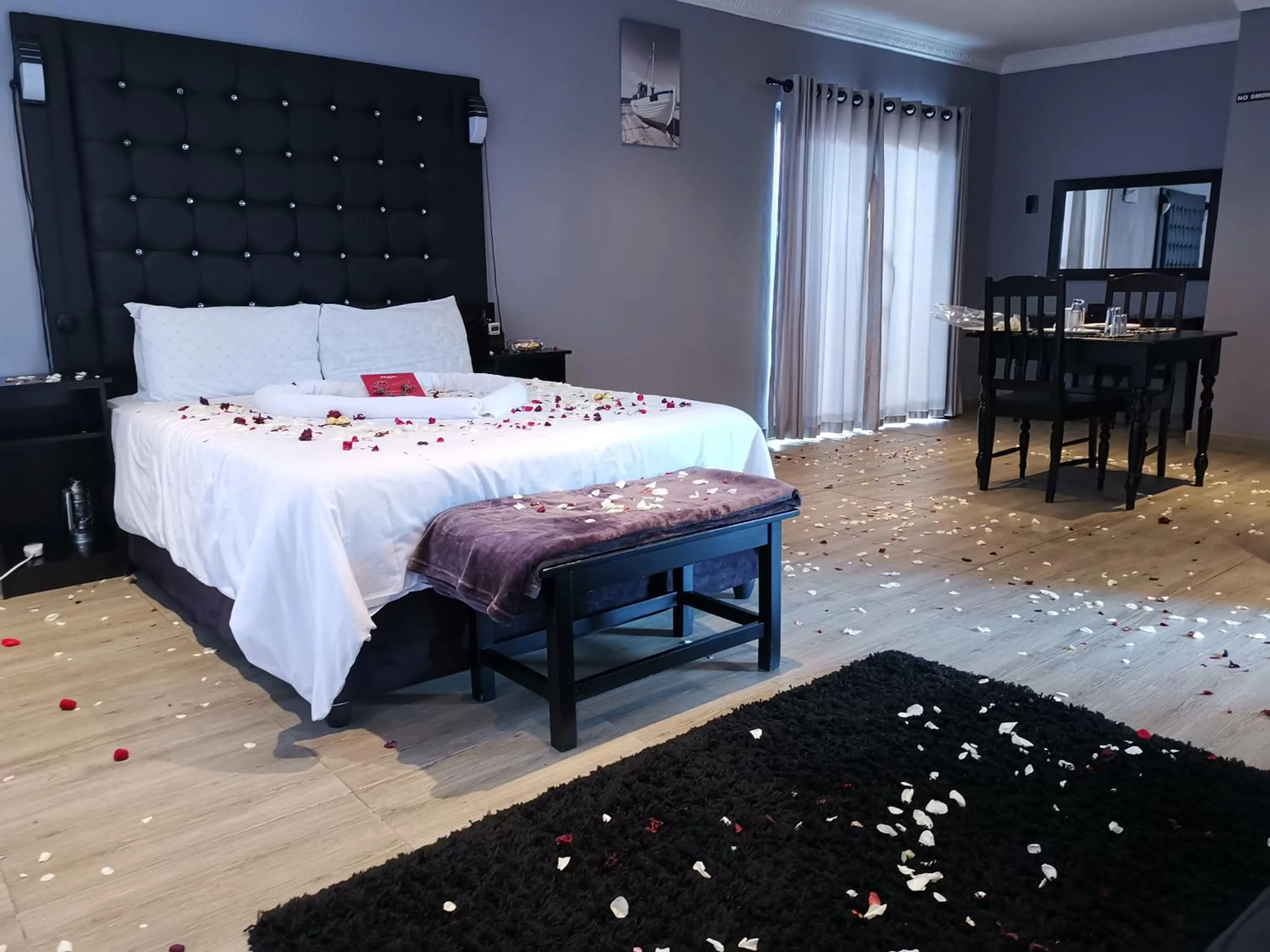 Bed in The Green Olive Guesthouse