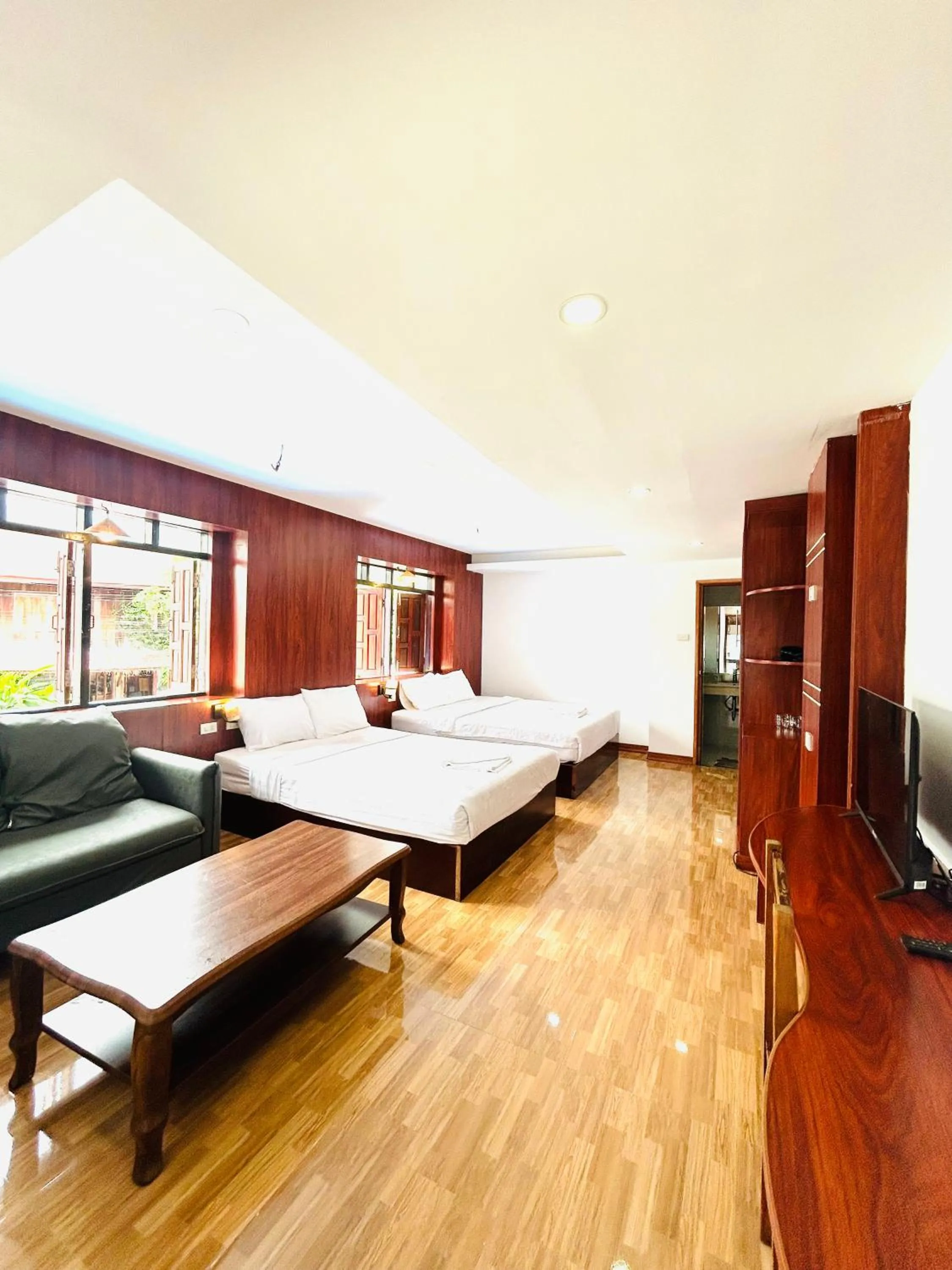 Photo of the whole room, Bed in Vangvieng Rock Backpacker Rooftop Hostel