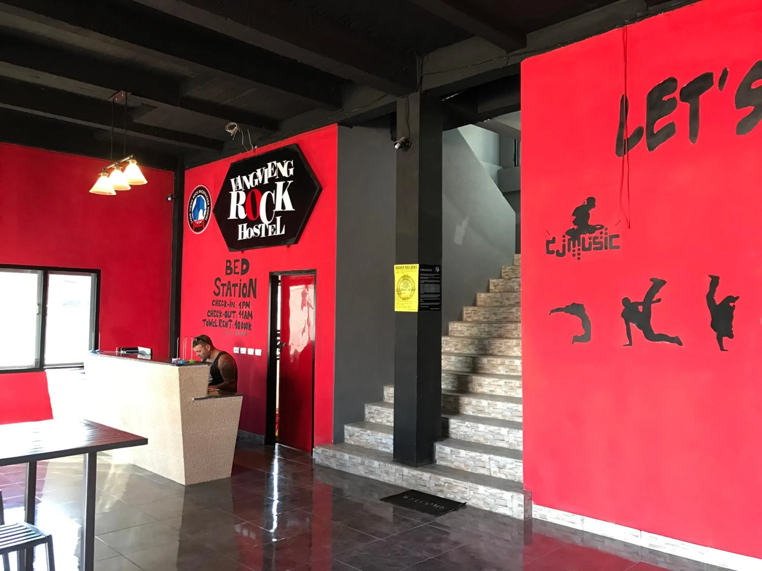 Property building in Vangvieng Rock Backpacker Rooftop Hostel