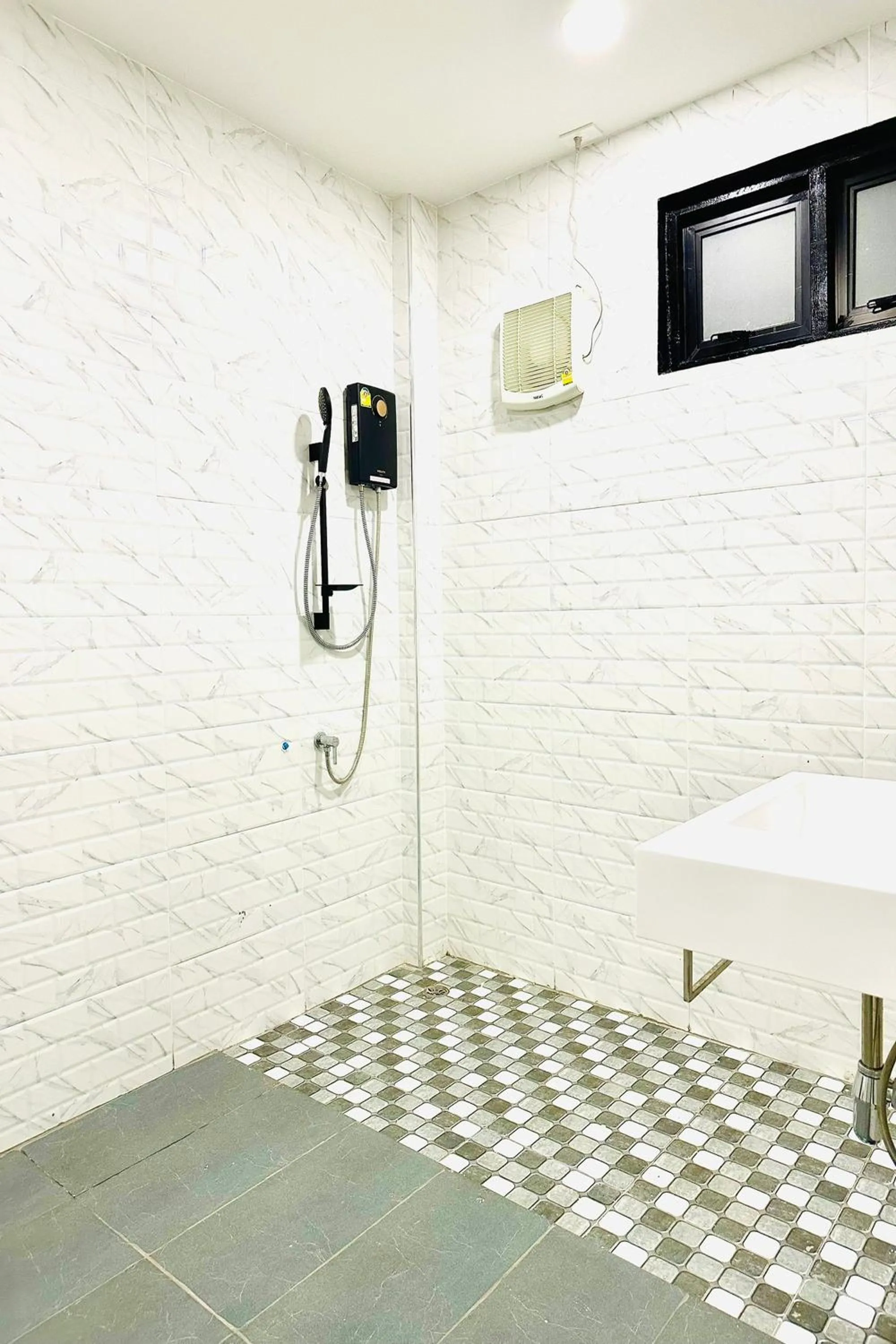 Bathroom in Lampang Green Garden Resort