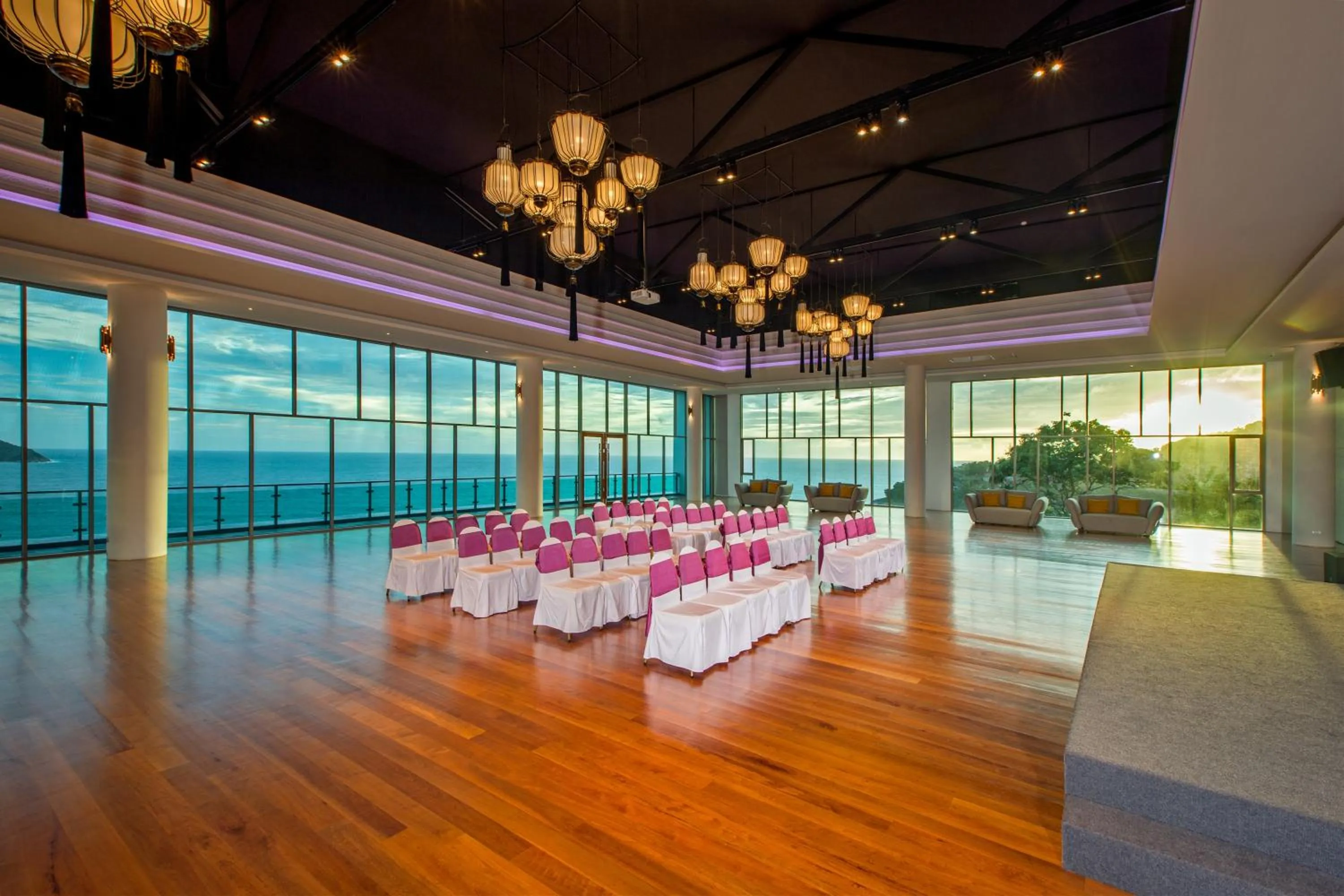 Meeting/conference room in Wyndham Grand Phuket Kalim Bay