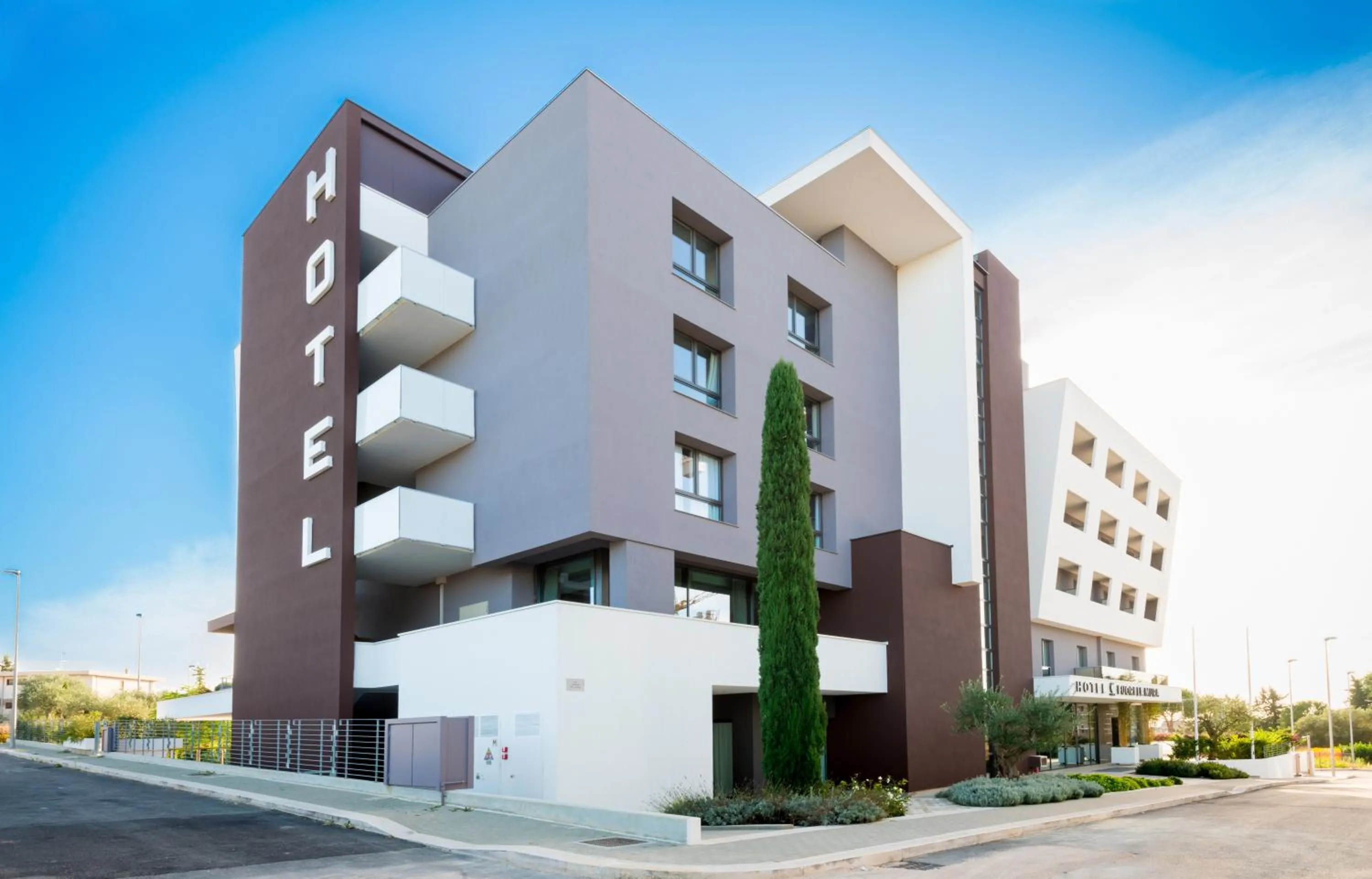 Facade/entrance in Fuori le Mura