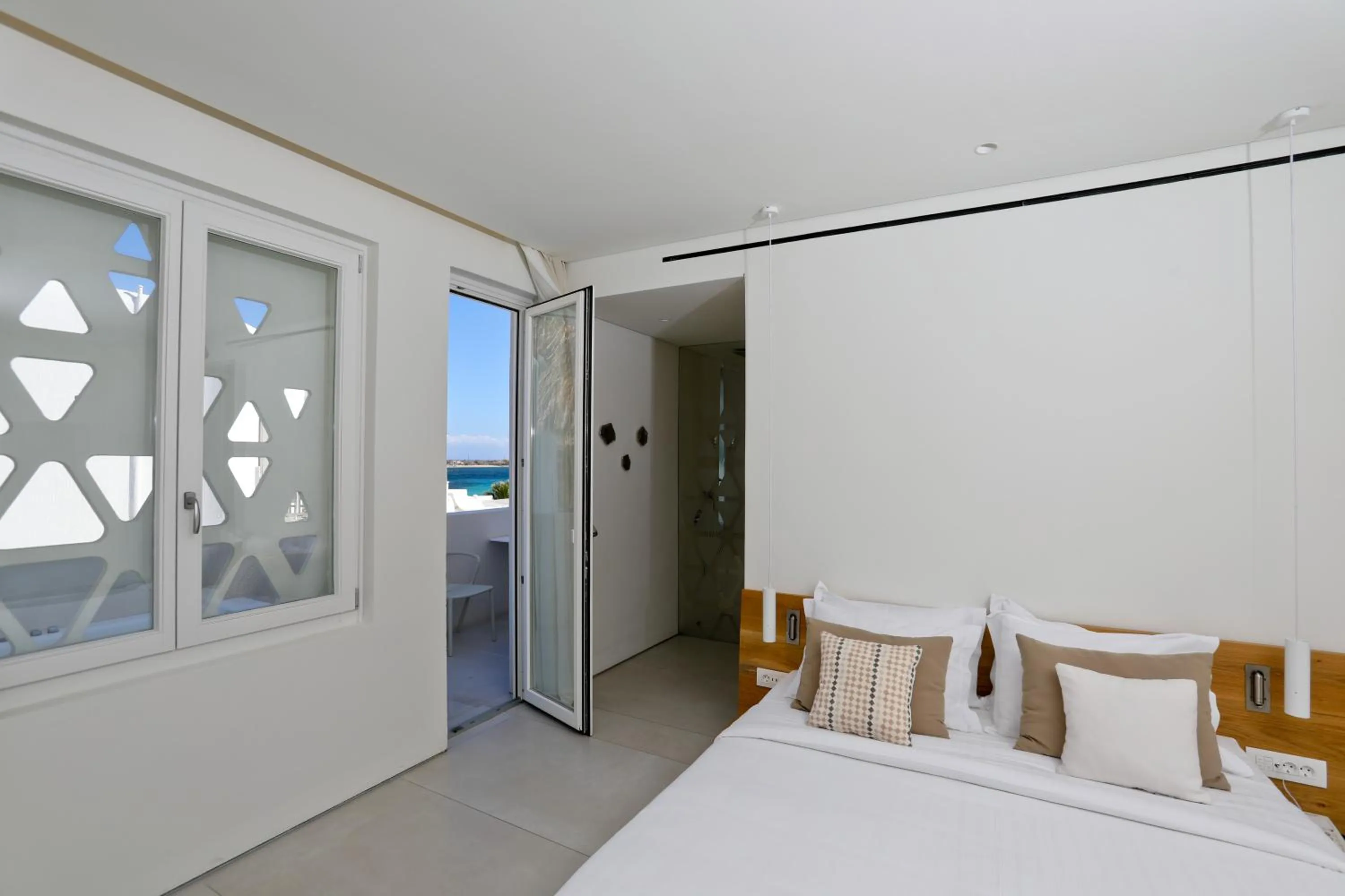 Photo of the whole room, Bed in Mykonos Dove Beachfront Hotel