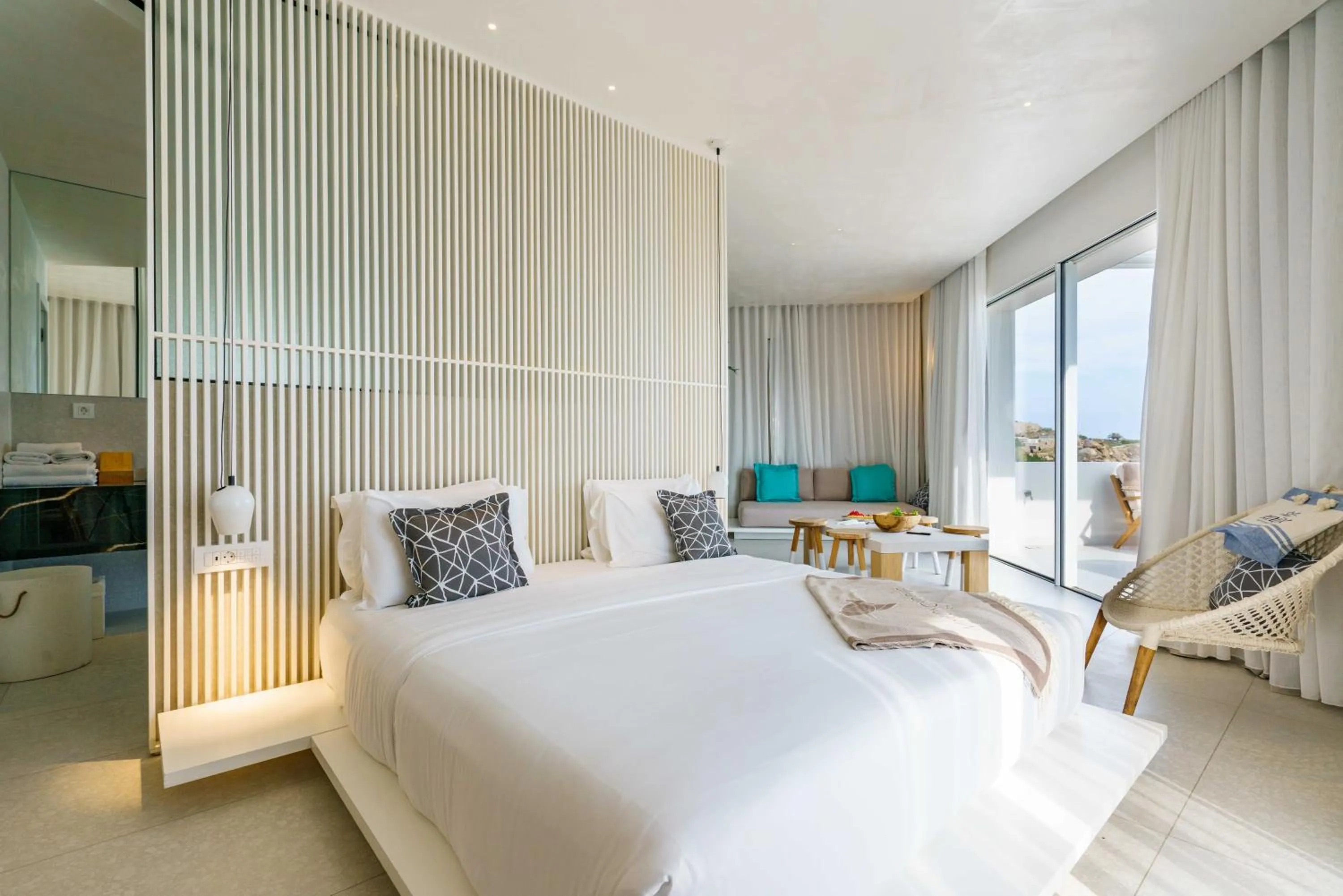 Bed in Mykonos Dove Beachfront Hotel