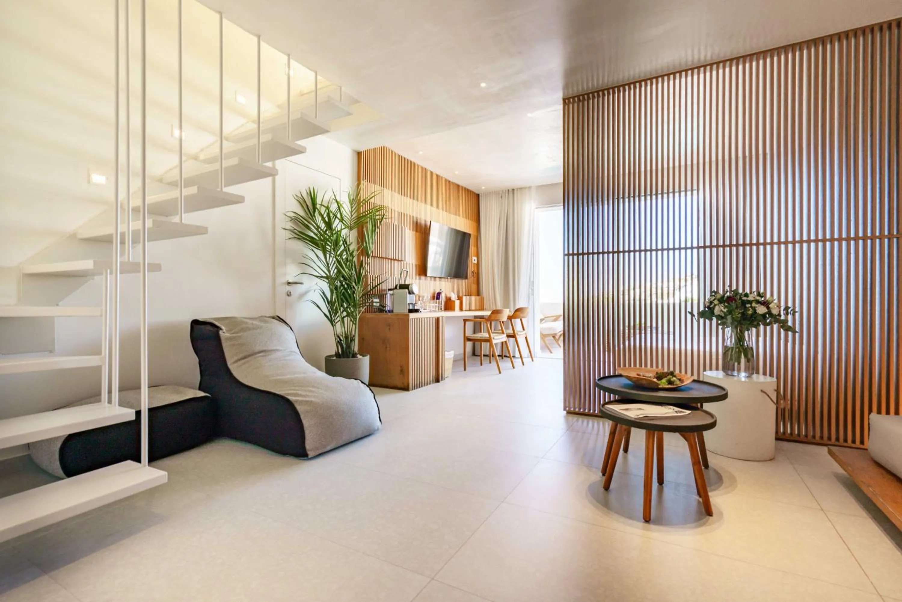 Living room in Mykonos Dove Beachfront Hotel