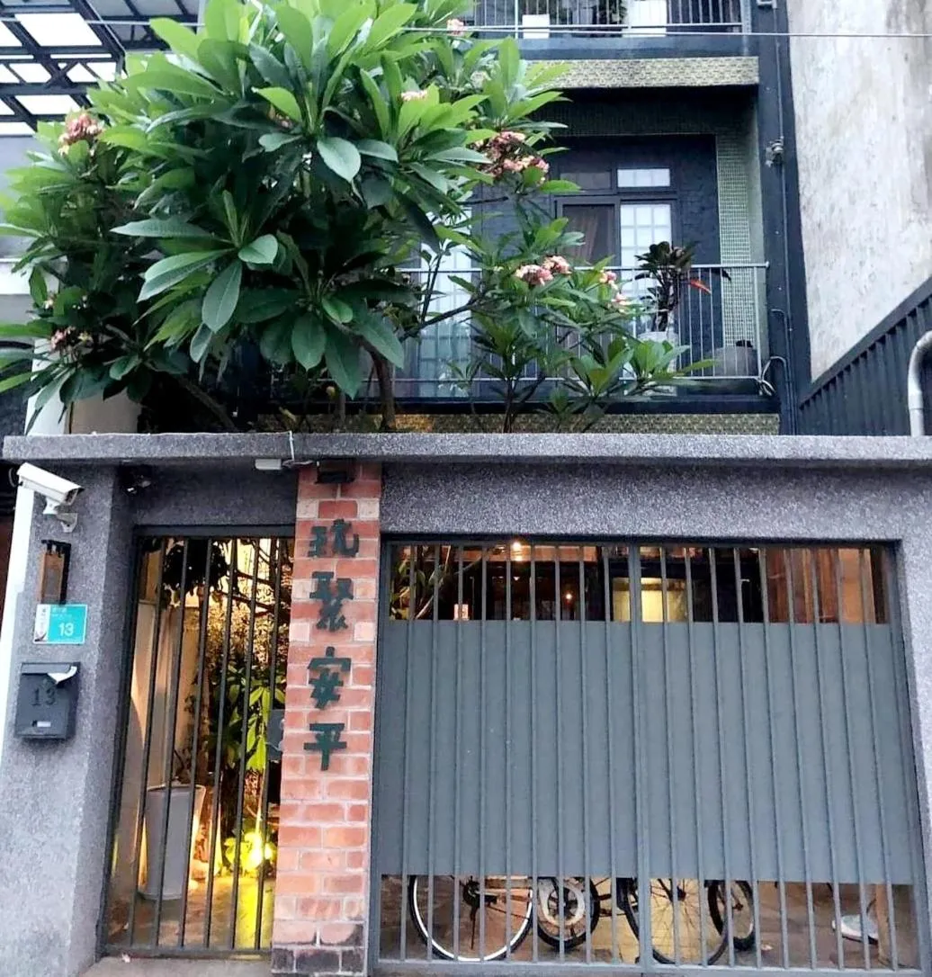 Property building in The Brick