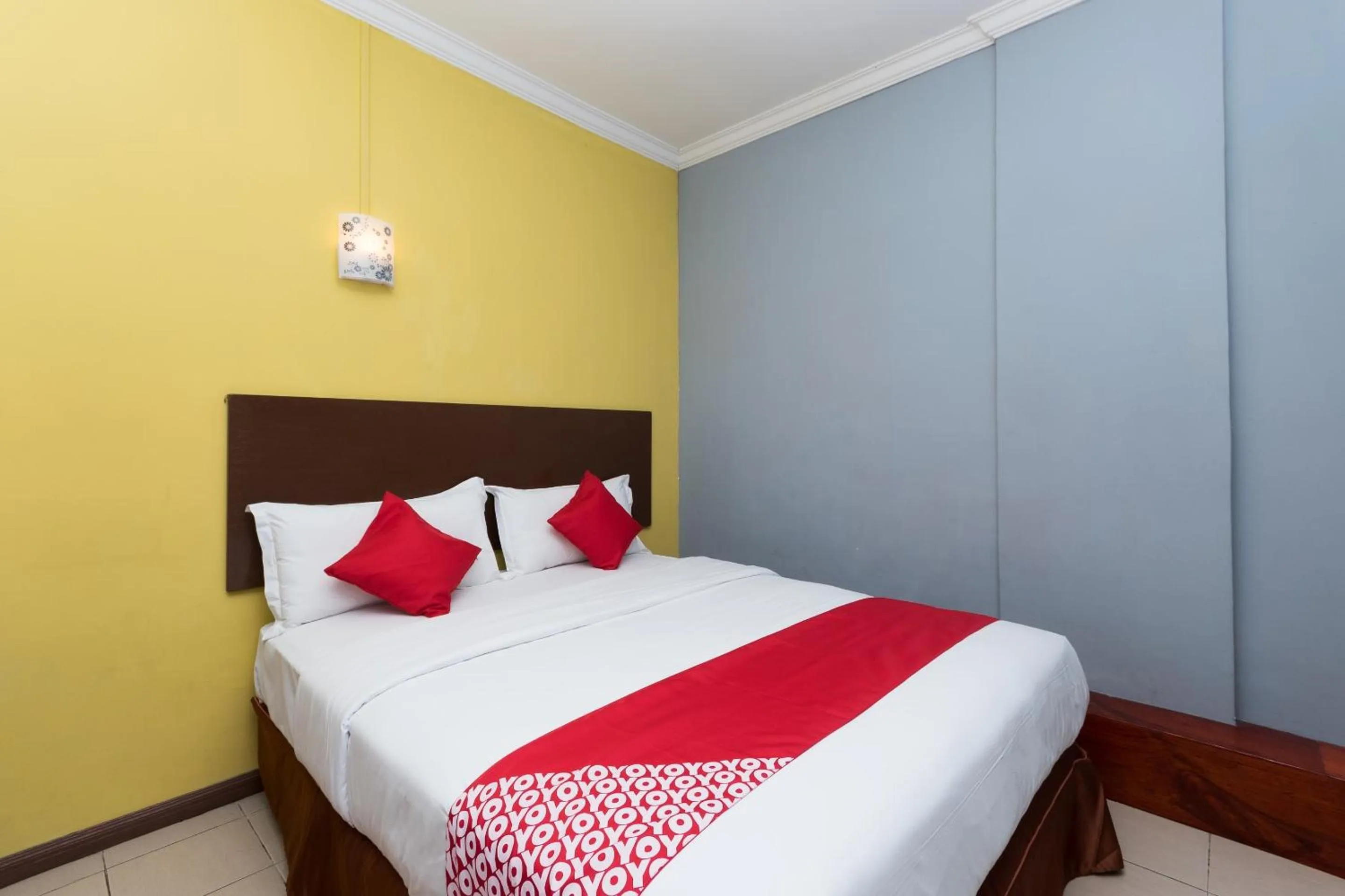 Bedroom, Bed in Hotel O Storytel