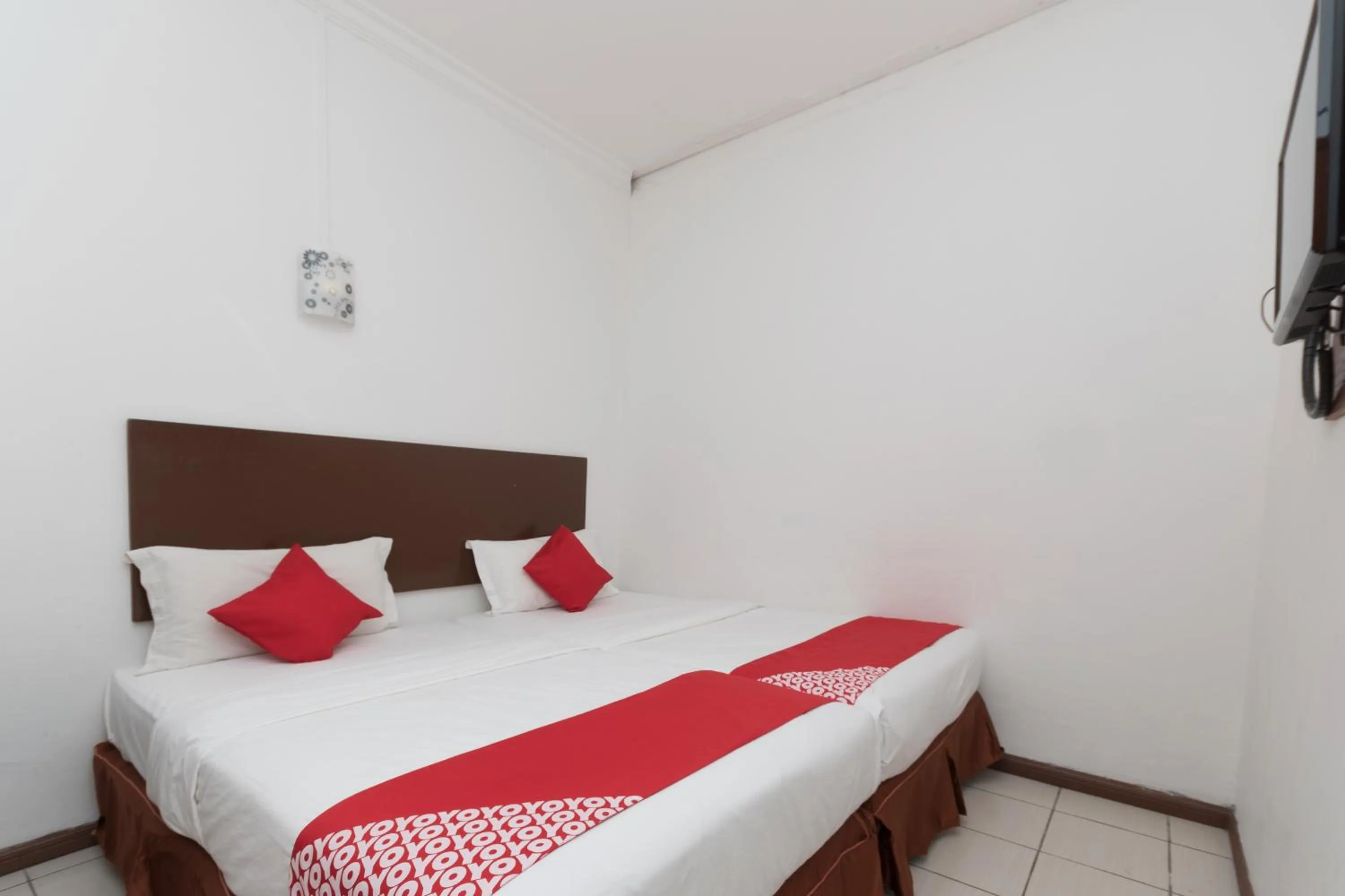 Bedroom, Bed in Hotel O Storytel