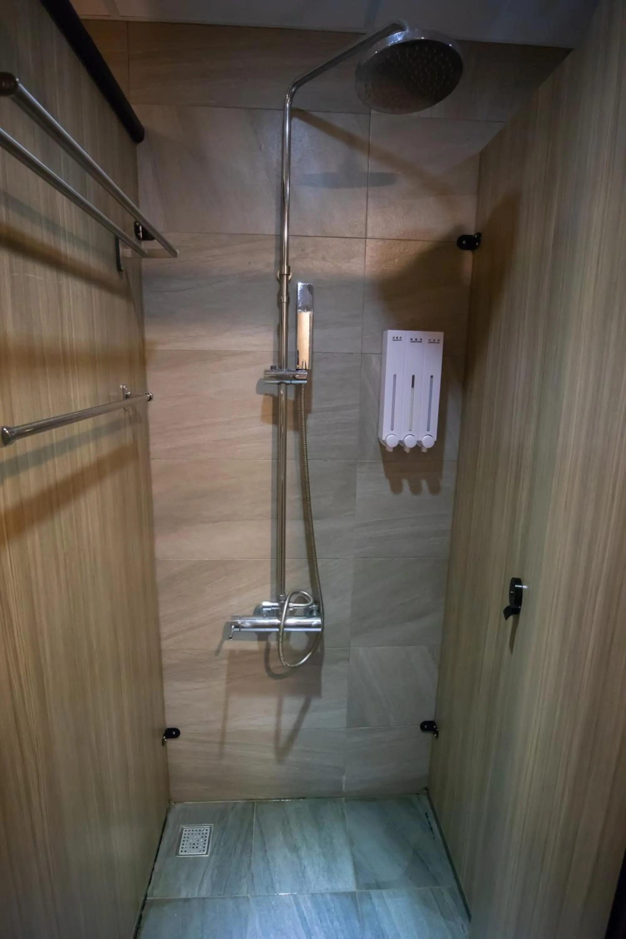 Toilet in Hostel Jiizu